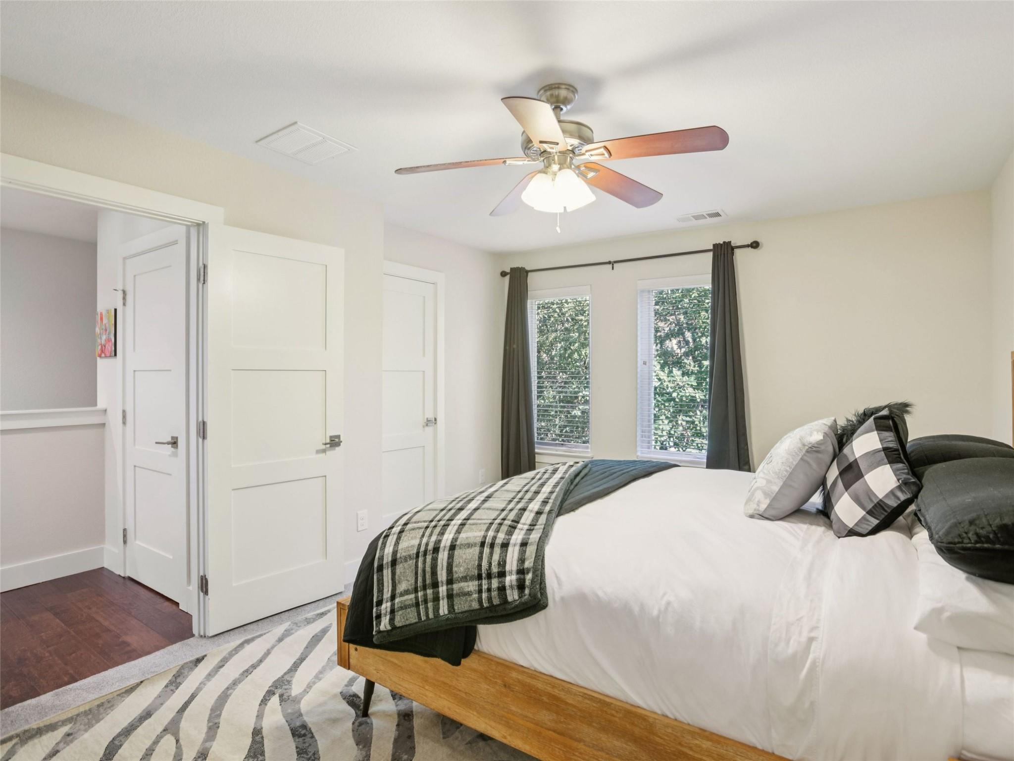 1206 Deloney St # B, Austin, TX 78721