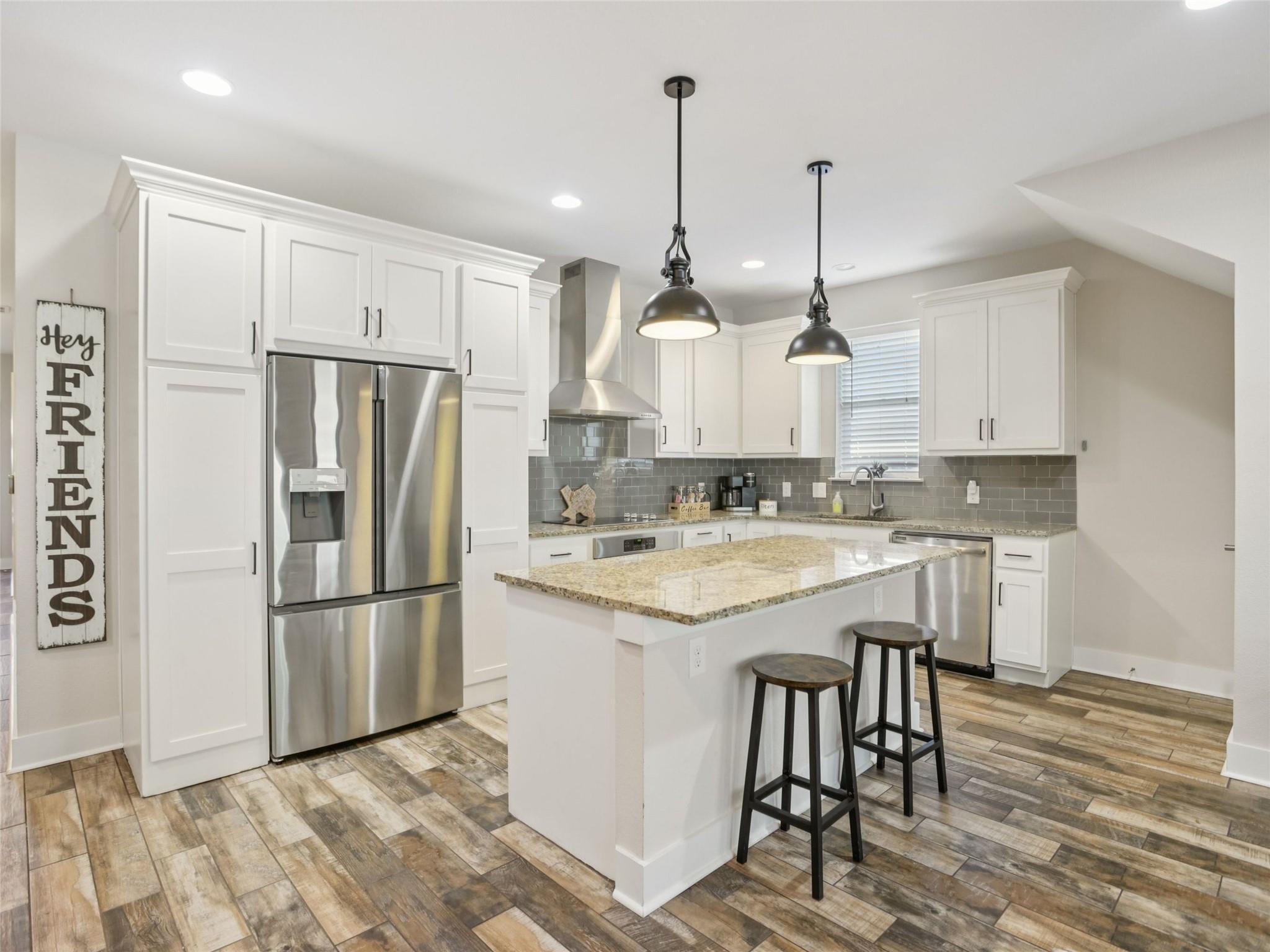 1206 Deloney St # B, Austin, TX 78721