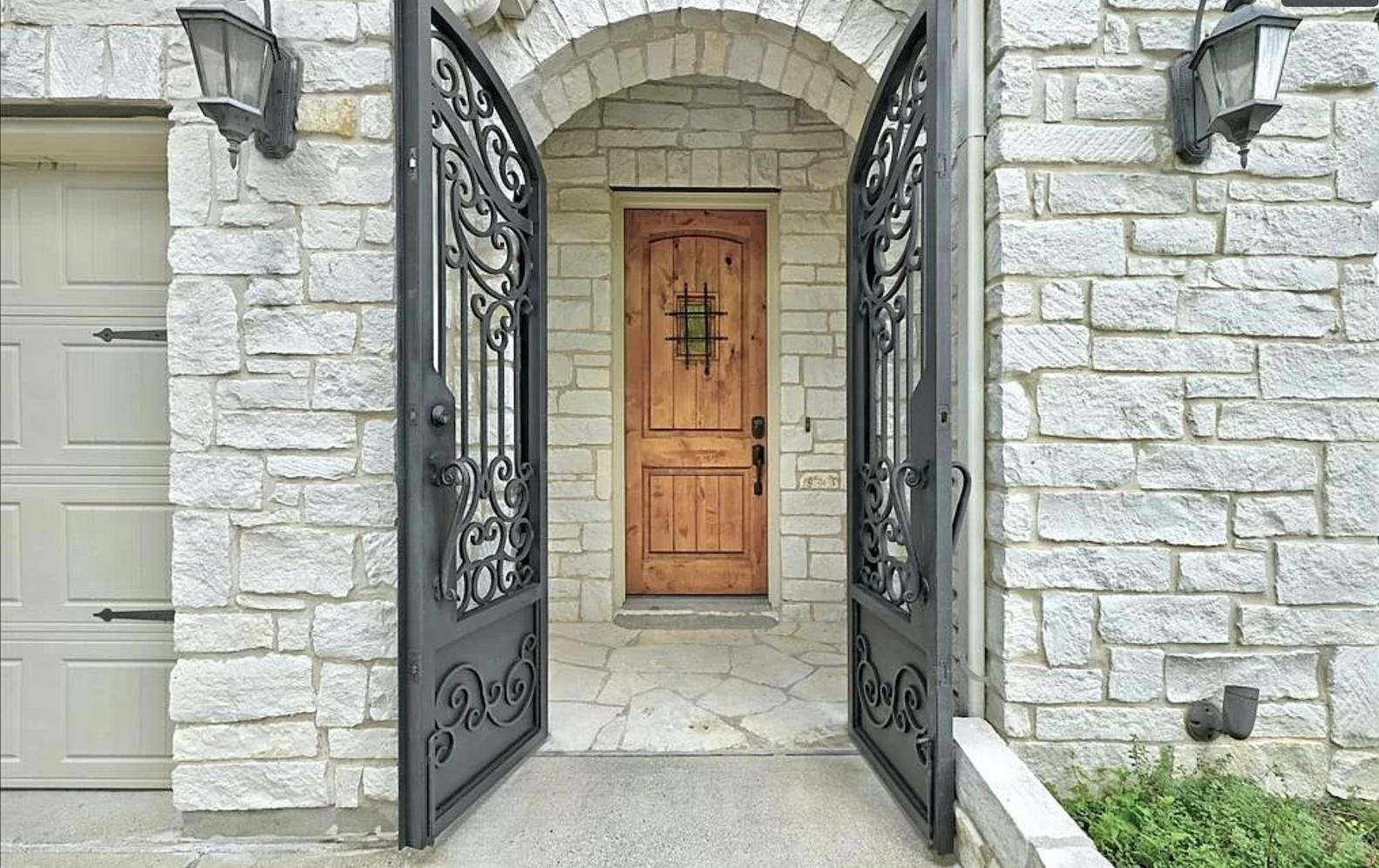 317 Jack Ryan Ln, Austin, TX 78748