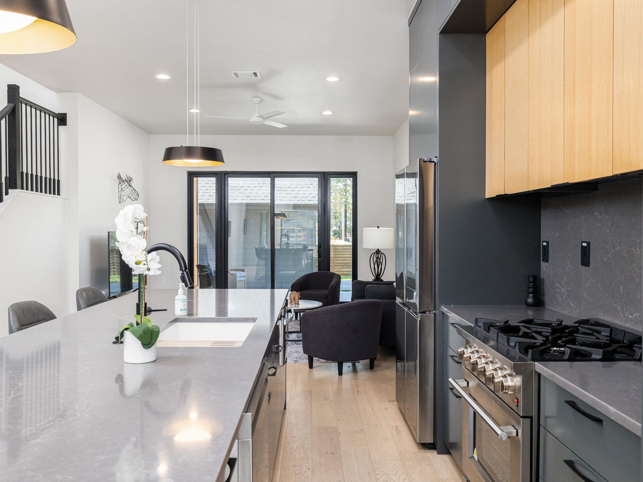 6620 Isabelle Dr # B, Austin, TX 78752