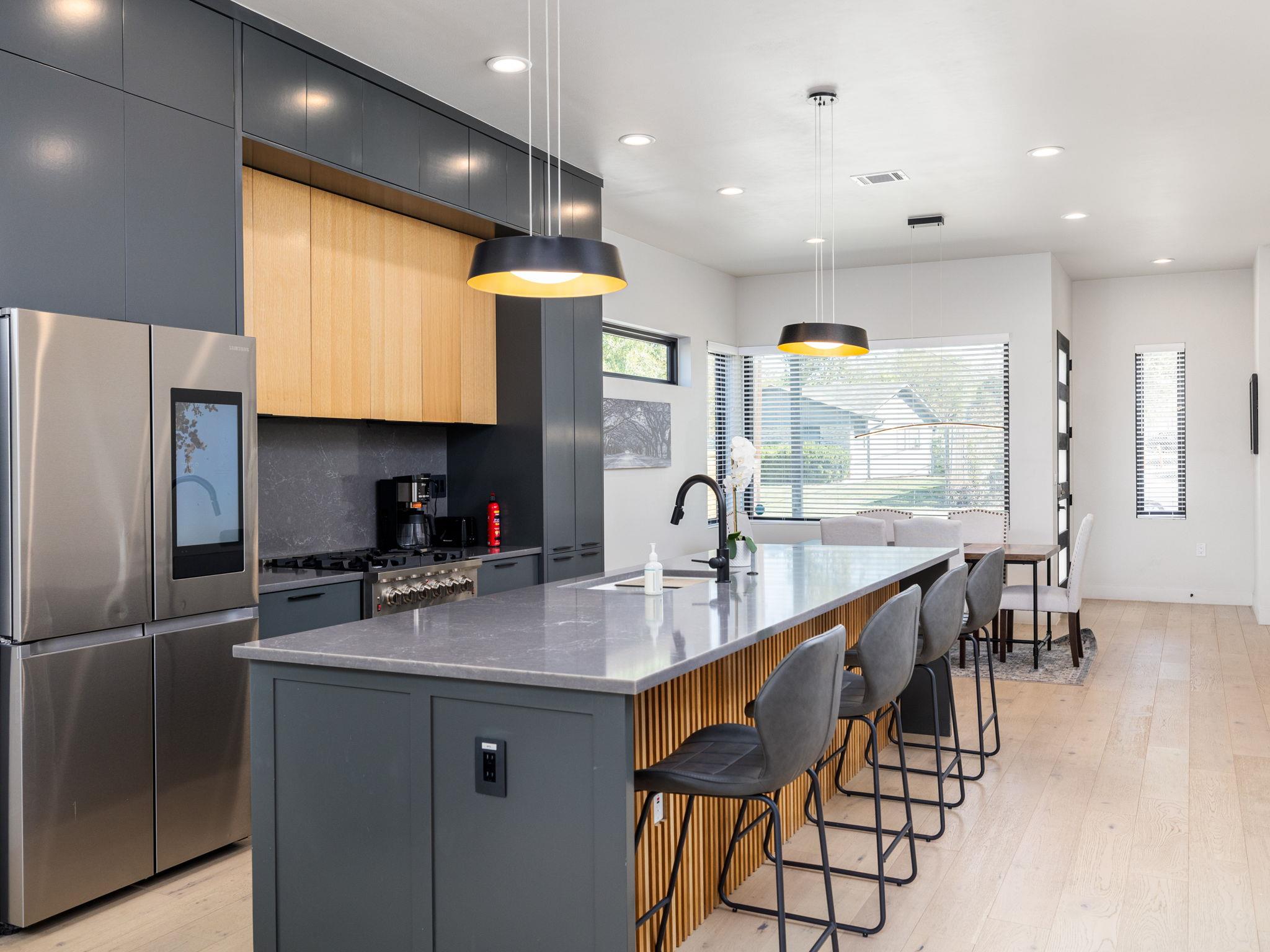 6620 Isabelle Dr # B, Austin, TX 78752