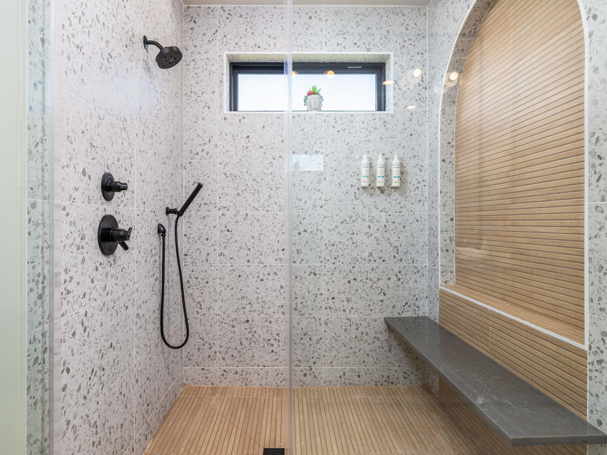 6620 Isabelle Dr # B, Austin, TX 78752