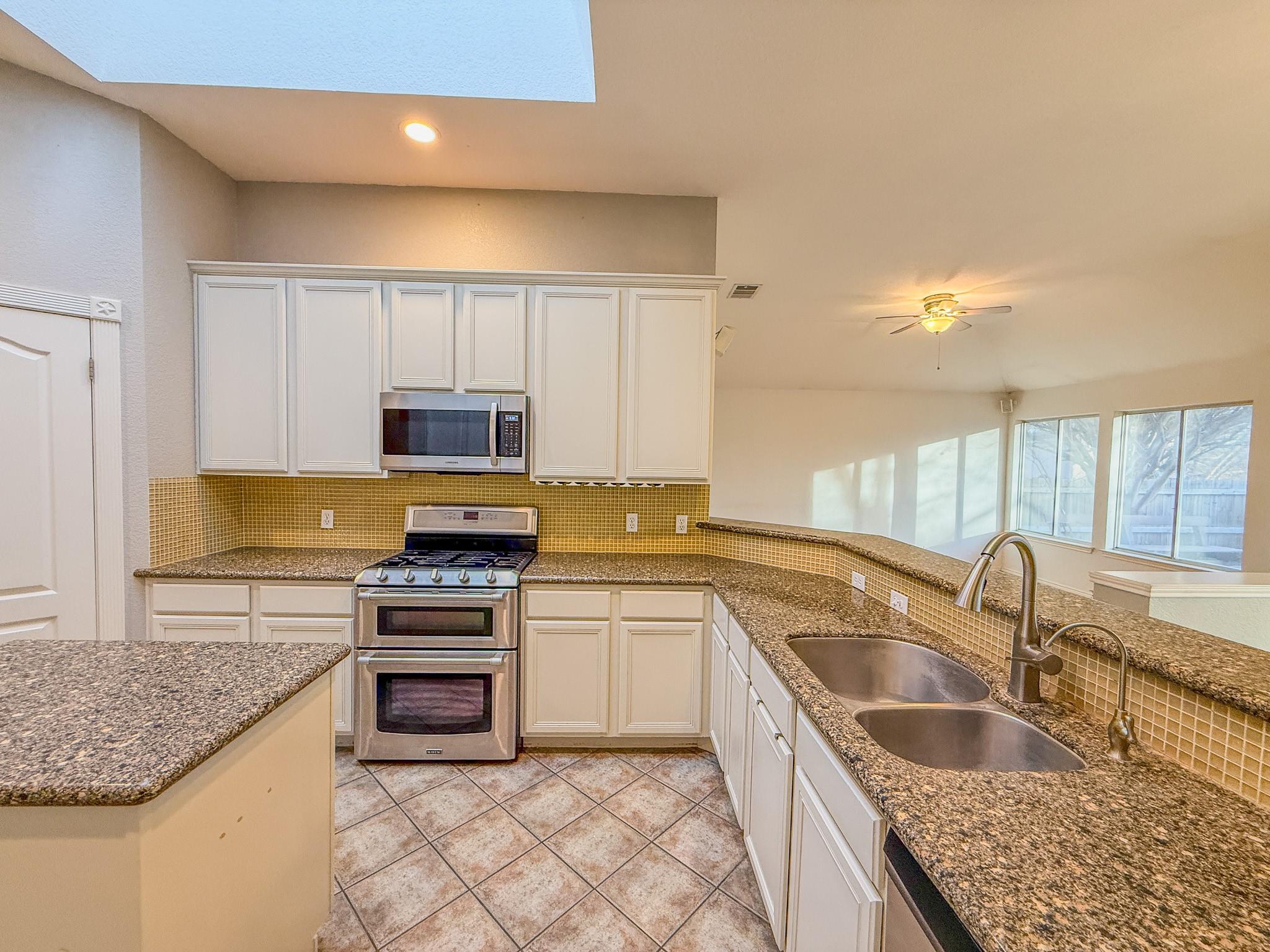 16908 Cactus Blossom Dr, Pflugerville, TX 78660