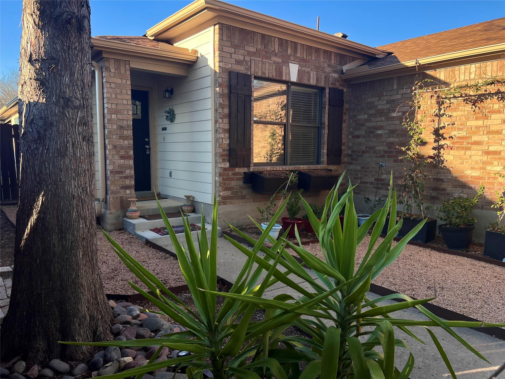 130 Plum Path, Kyle, TX 78640