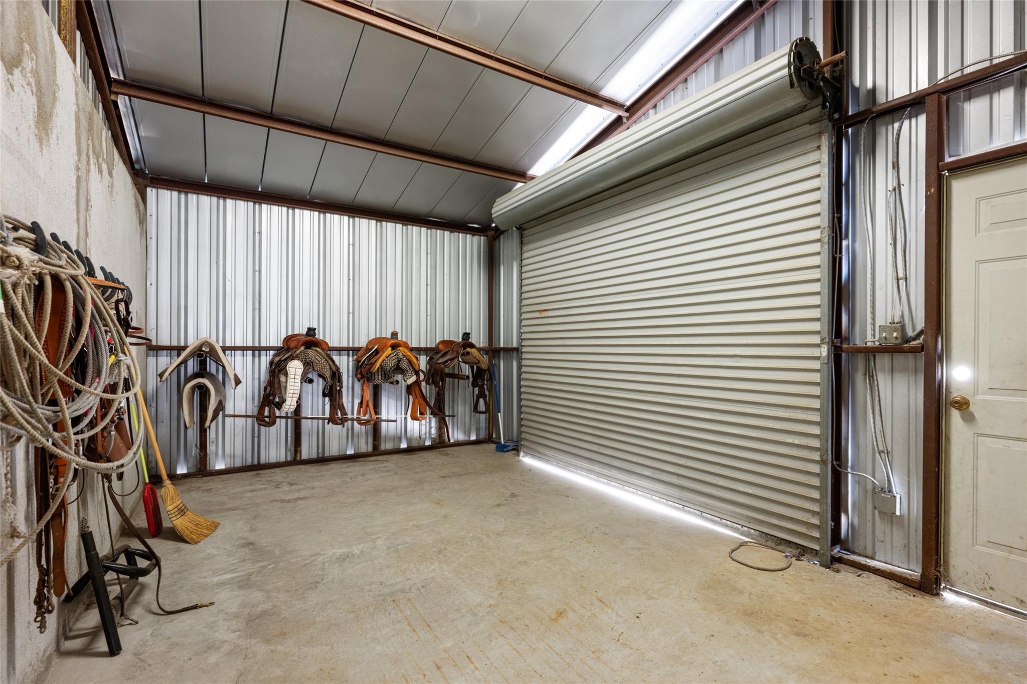 121 Dog Run, Burnet, TX 78611