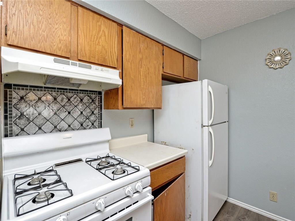 5809 Spring Meadow Rd # B, Austin, TX 78744