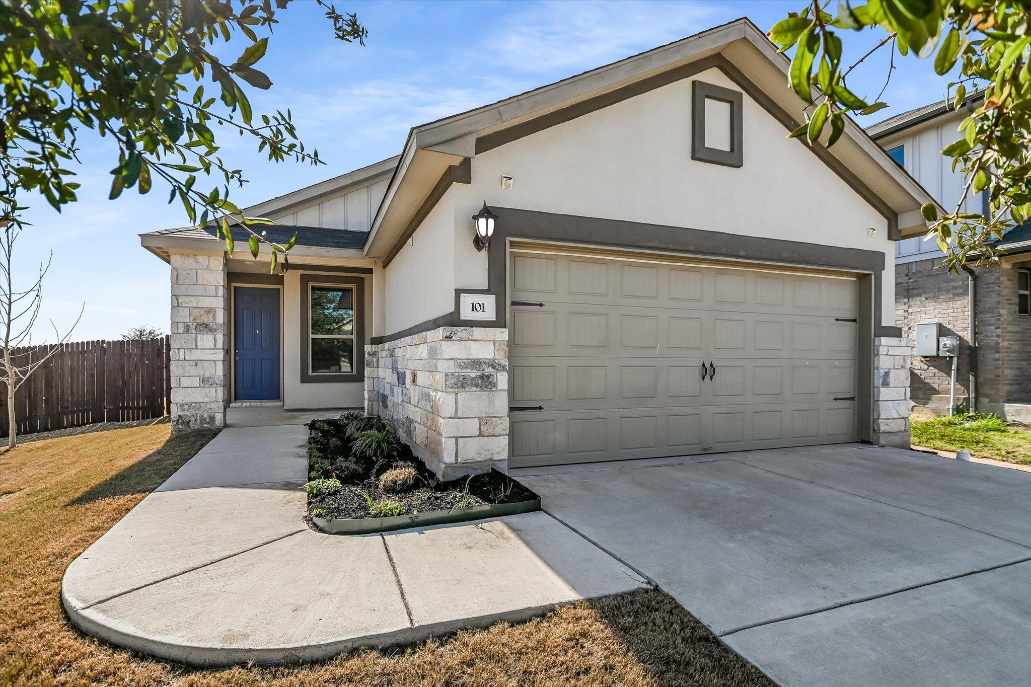 101 Otella St, Georgetown, TX 78629