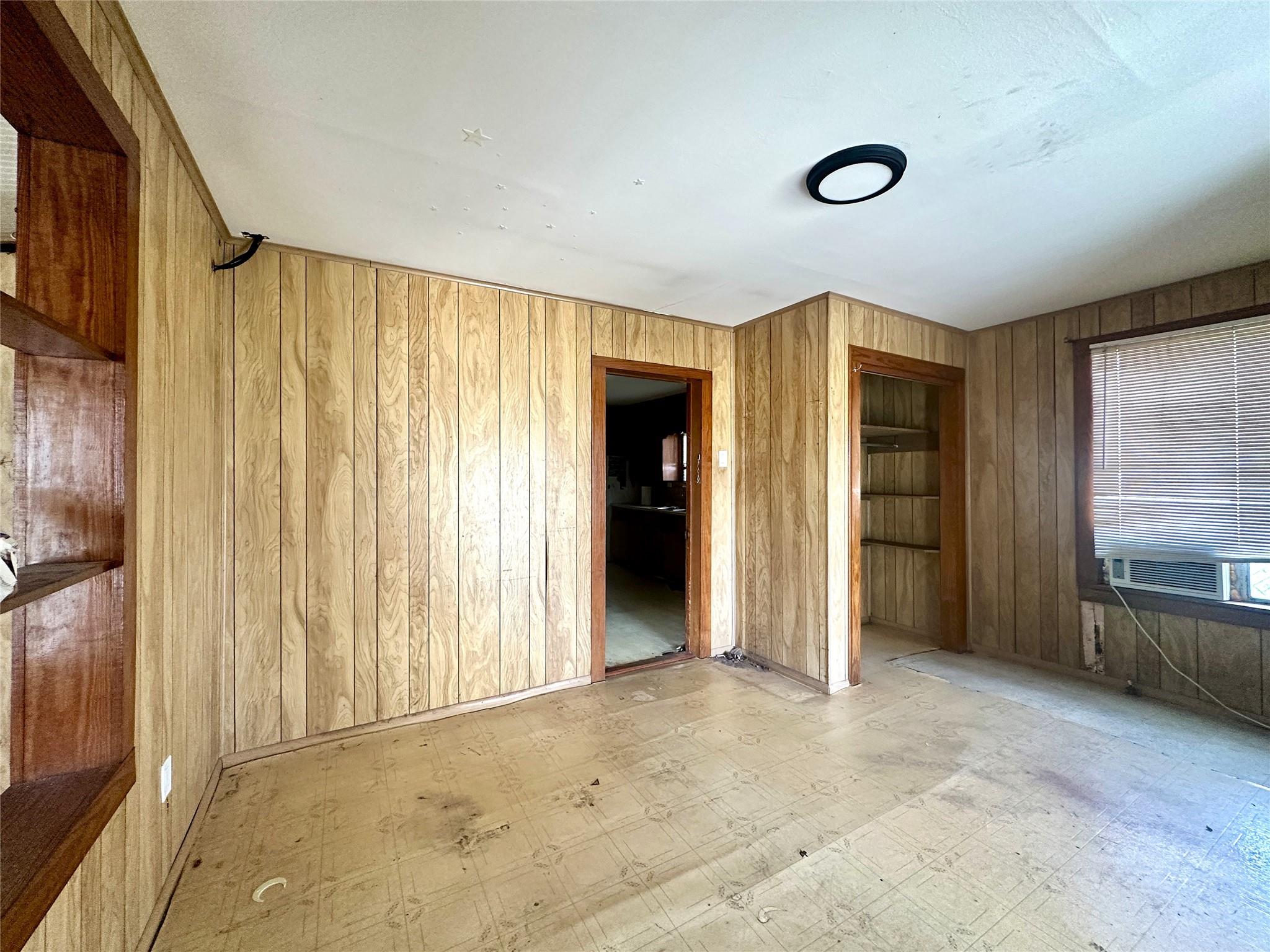 1148 Old Nails Creek Rd, Giddings, TX 78942