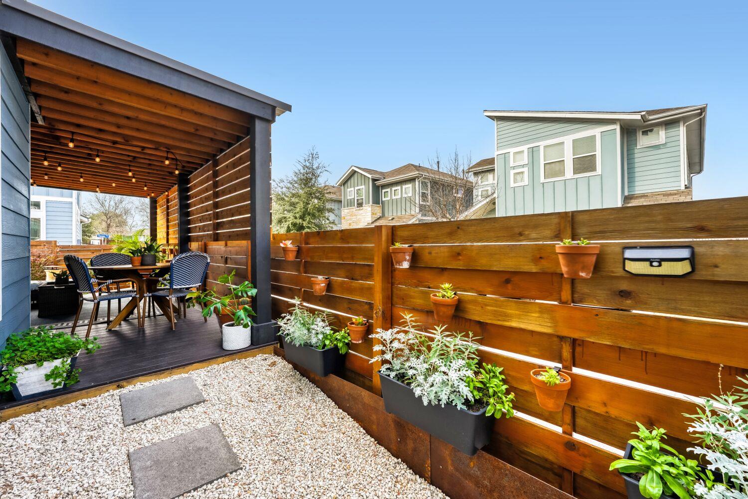 2000 Hermia St, Austin, TX 78741