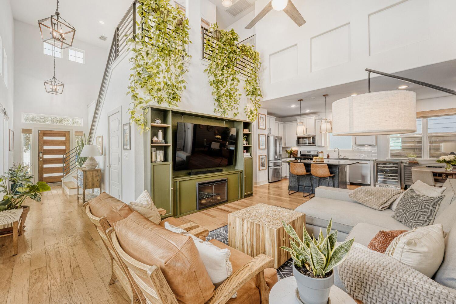 2000 Hermia St, Austin, TX 78741