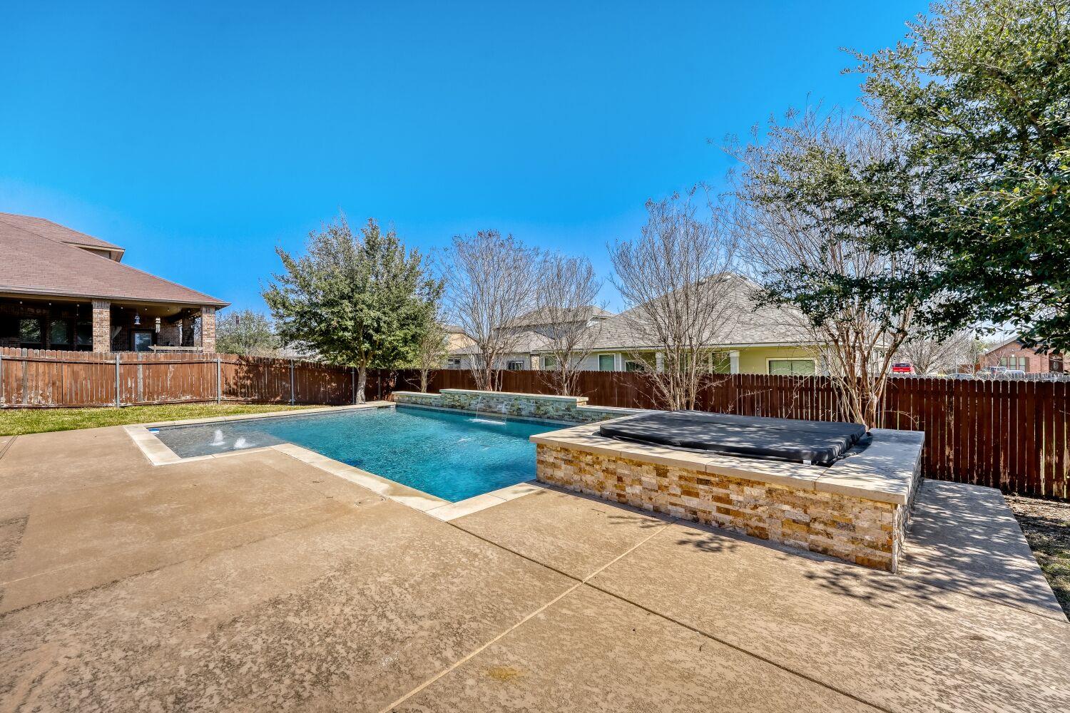 18716 Star Gazer Way, Pflugerville, TX 78660