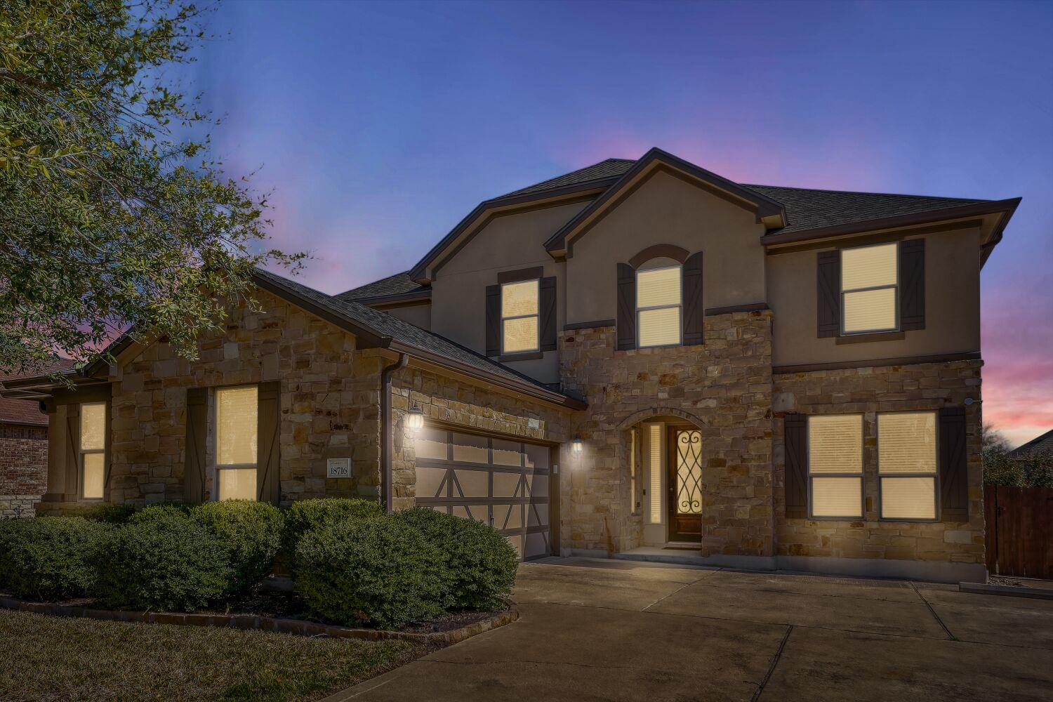 18716 Star Gazer Way, Pflugerville, TX 78660
