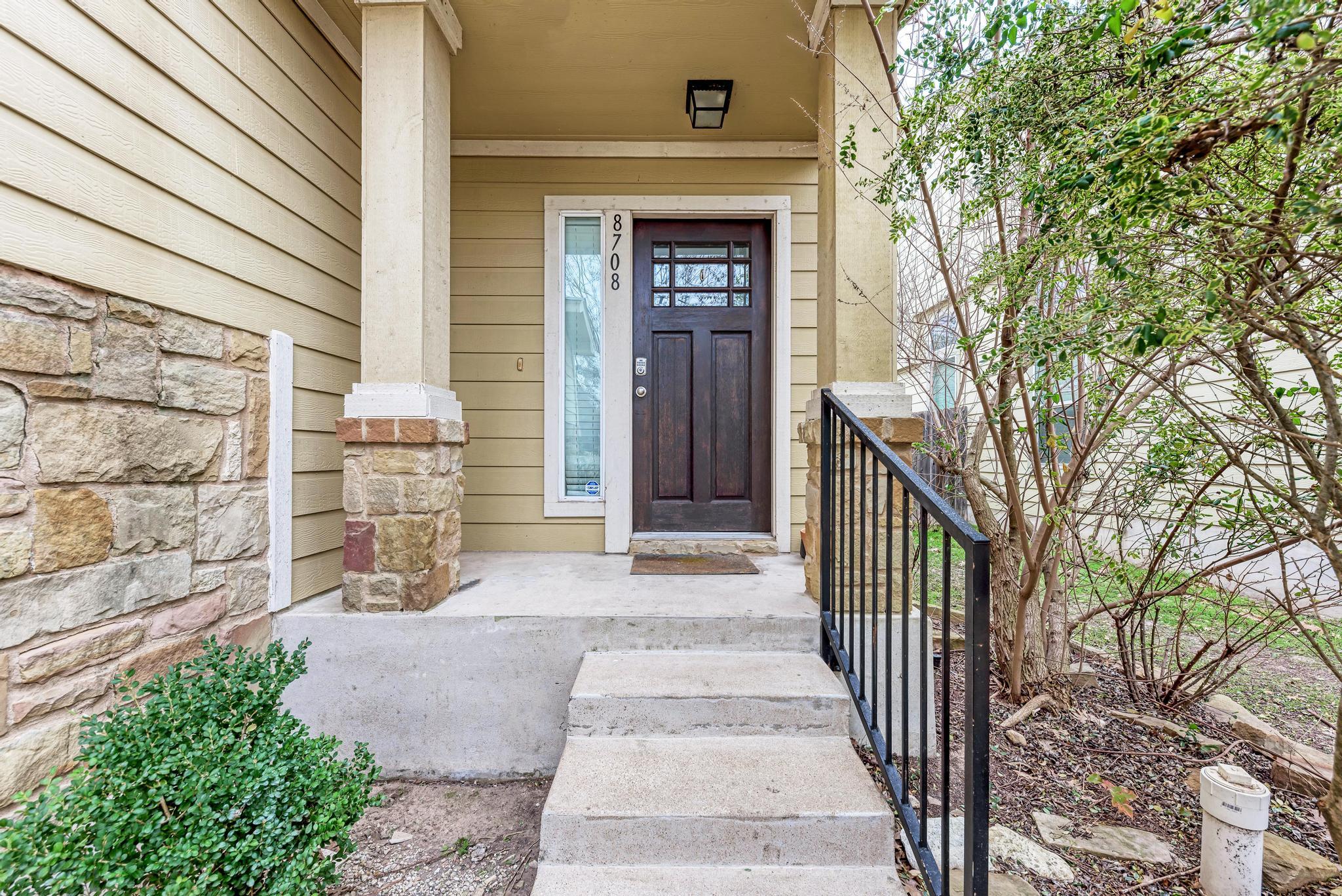 8708 Wood Stork Dr, Austin, TX 78729