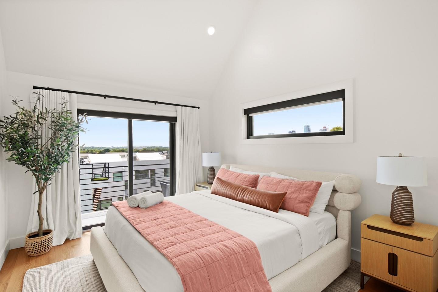 2005 E 8th St # A, Austin, TX 78702