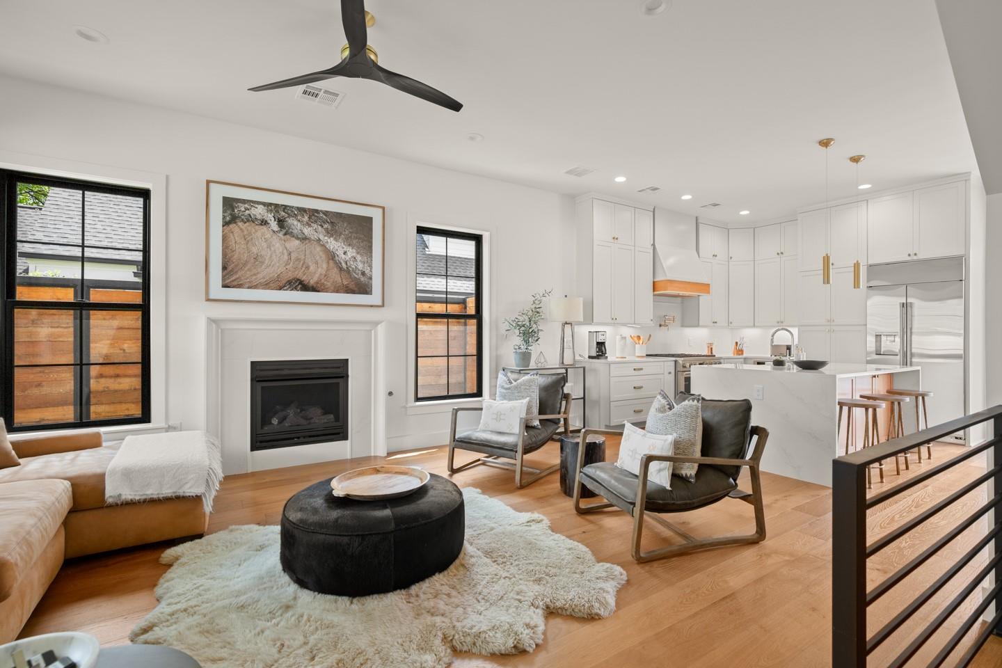 2005 E 8th St # A, Austin, TX 78702