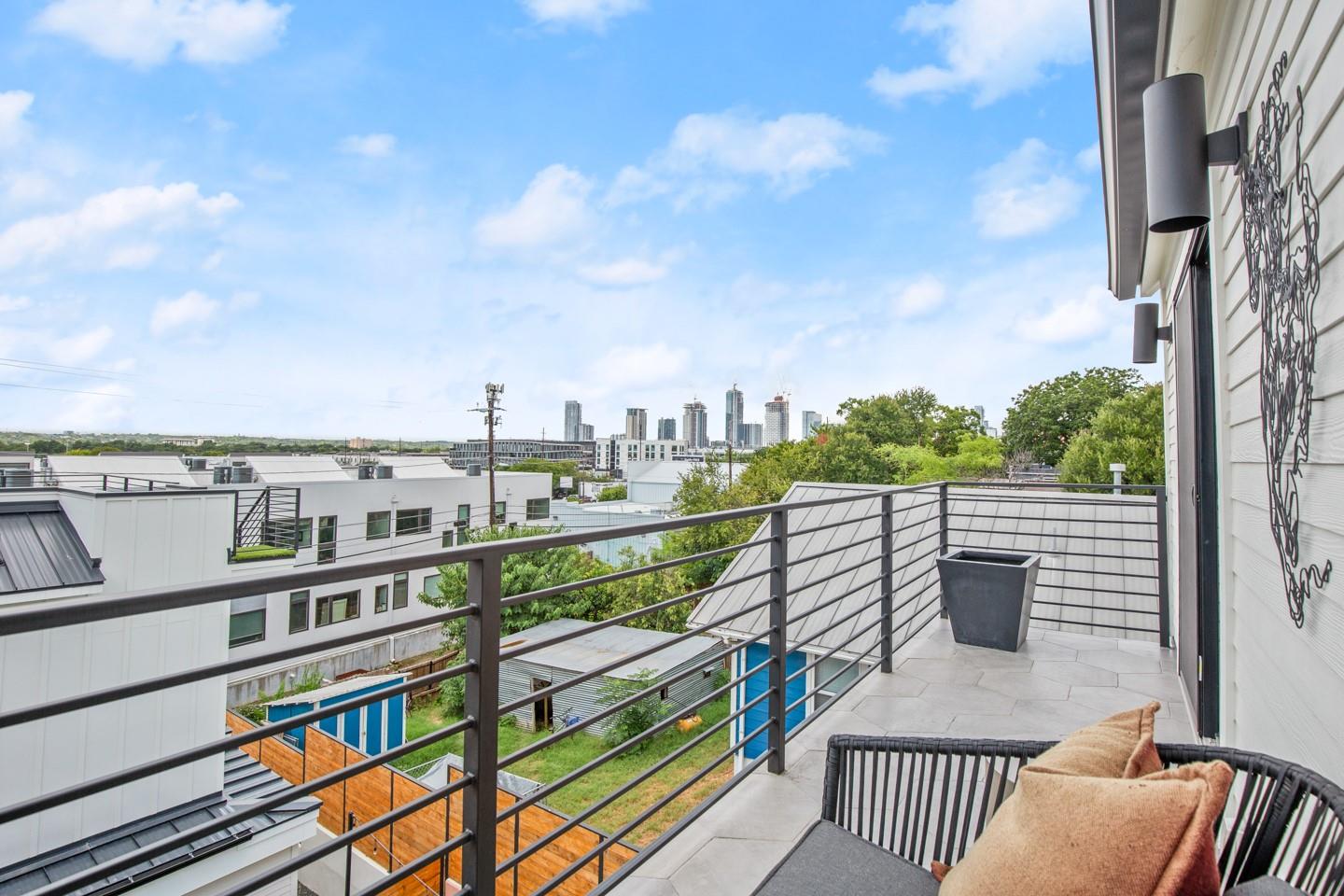 2005 E 8th St # A, Austin, TX 78702