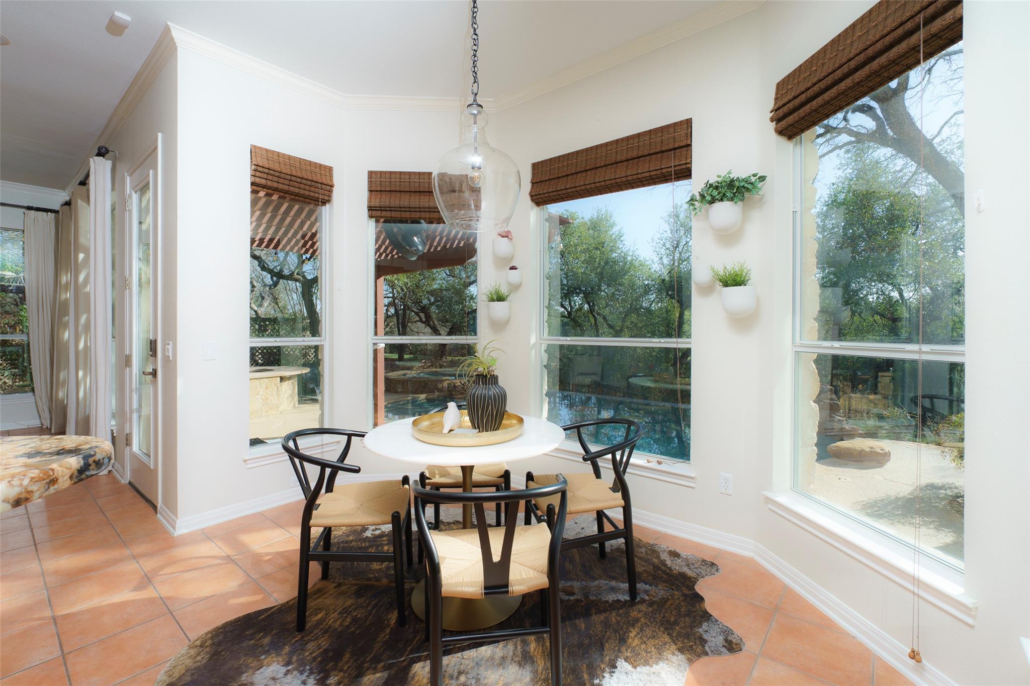 9556 Indigo Brush Dr, Austin, TX 78726