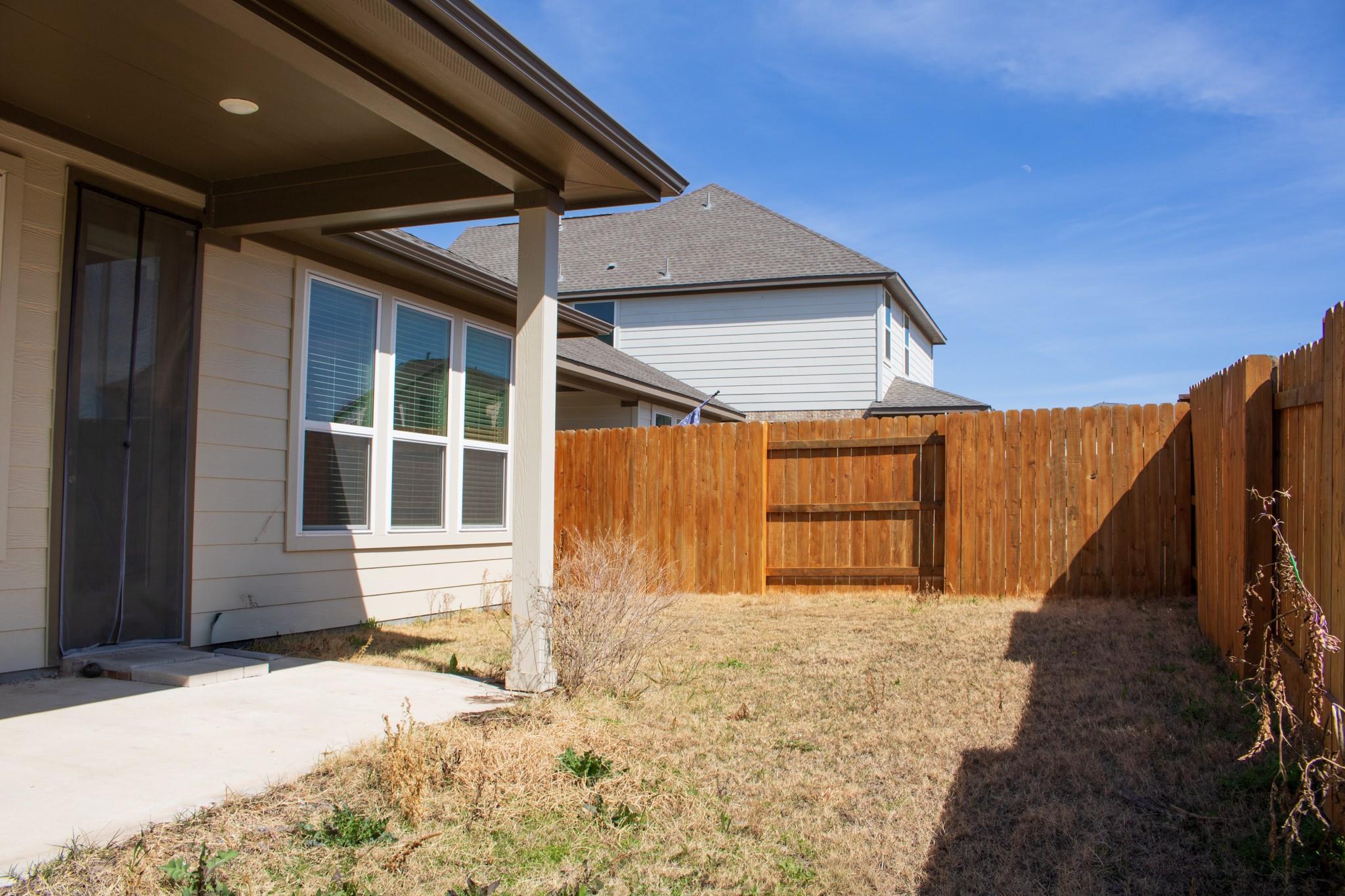 123 Table Top Bend, Liberty Hill, TX 78642