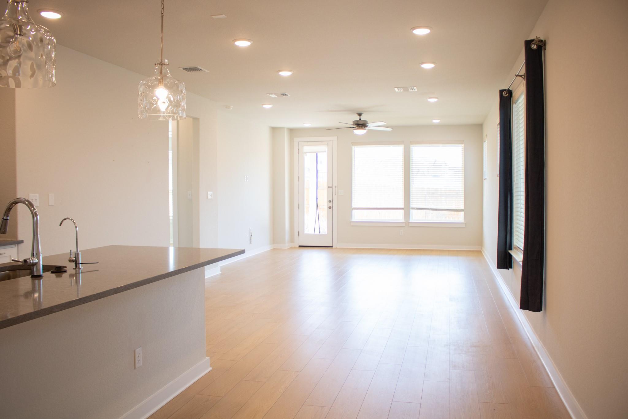 123 Table Top Bend, Liberty Hill, TX 78642