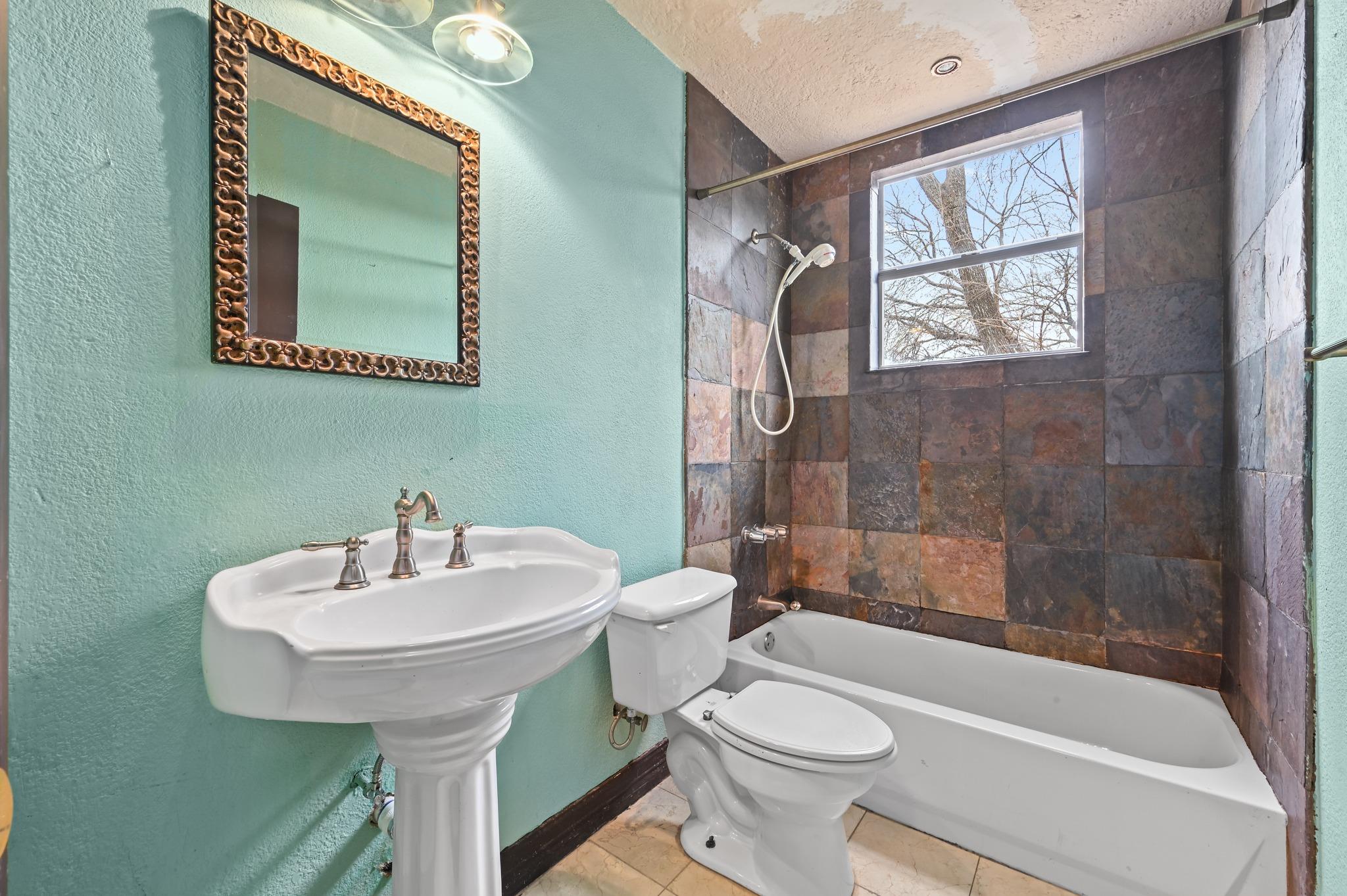 6507 Pevensey Dr, Austin, TX 78745