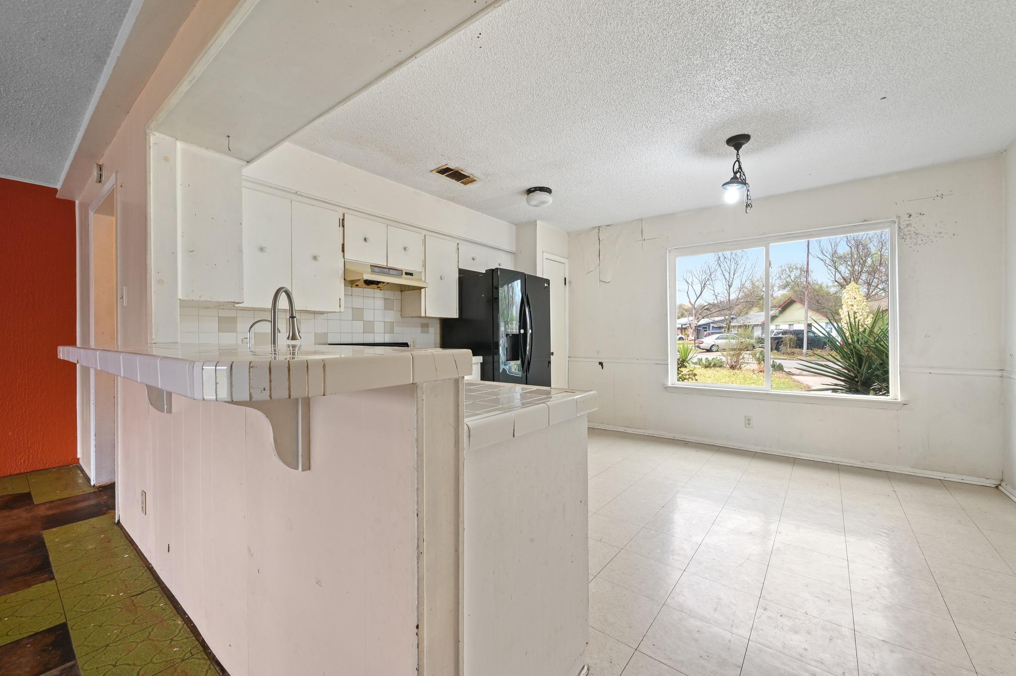 6507 Pevensey Dr, Austin, TX 78745