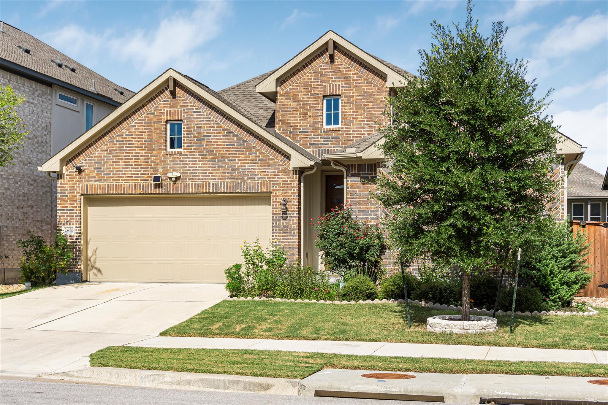 2400 Pack Iron Pass, Leander, TX 78641