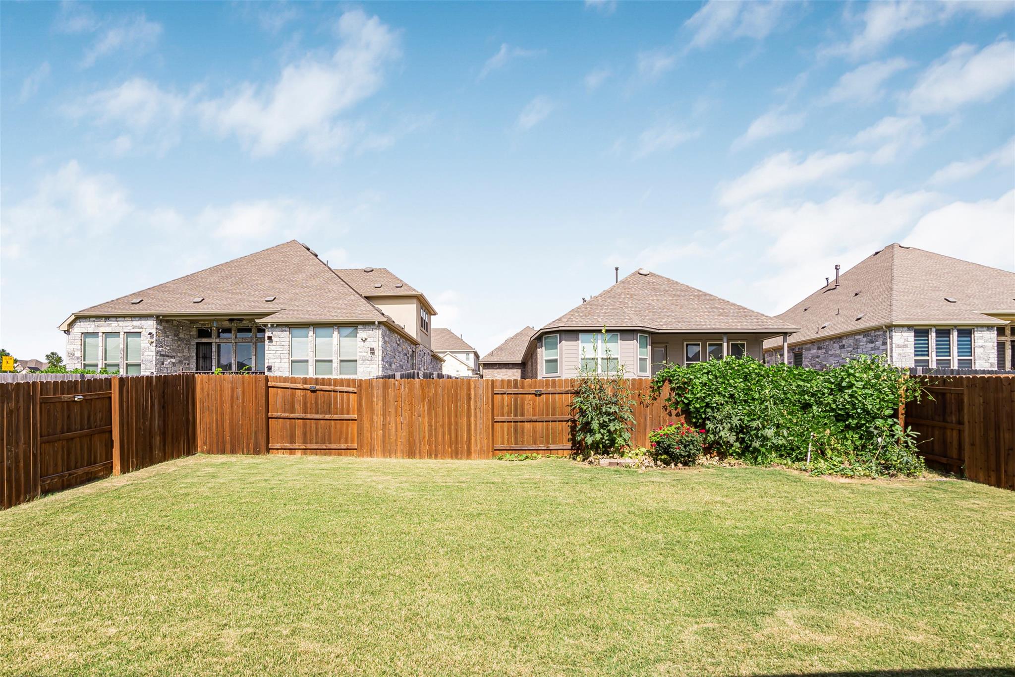 2400 Pack Iron Pass, Leander, TX 78641