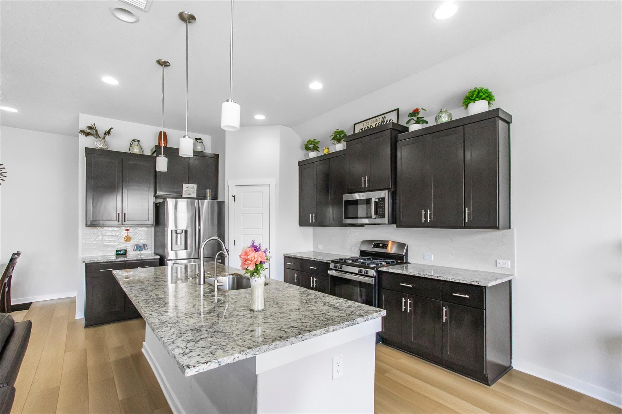 2400 Pack Iron Pass, Leander, TX 78641