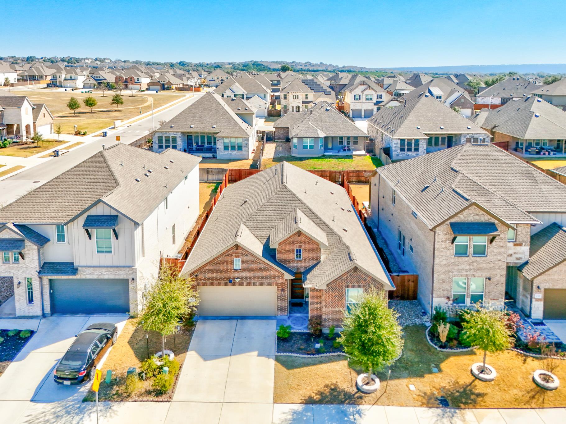 2400 Pack Iron Pass, Leander, TX 78641