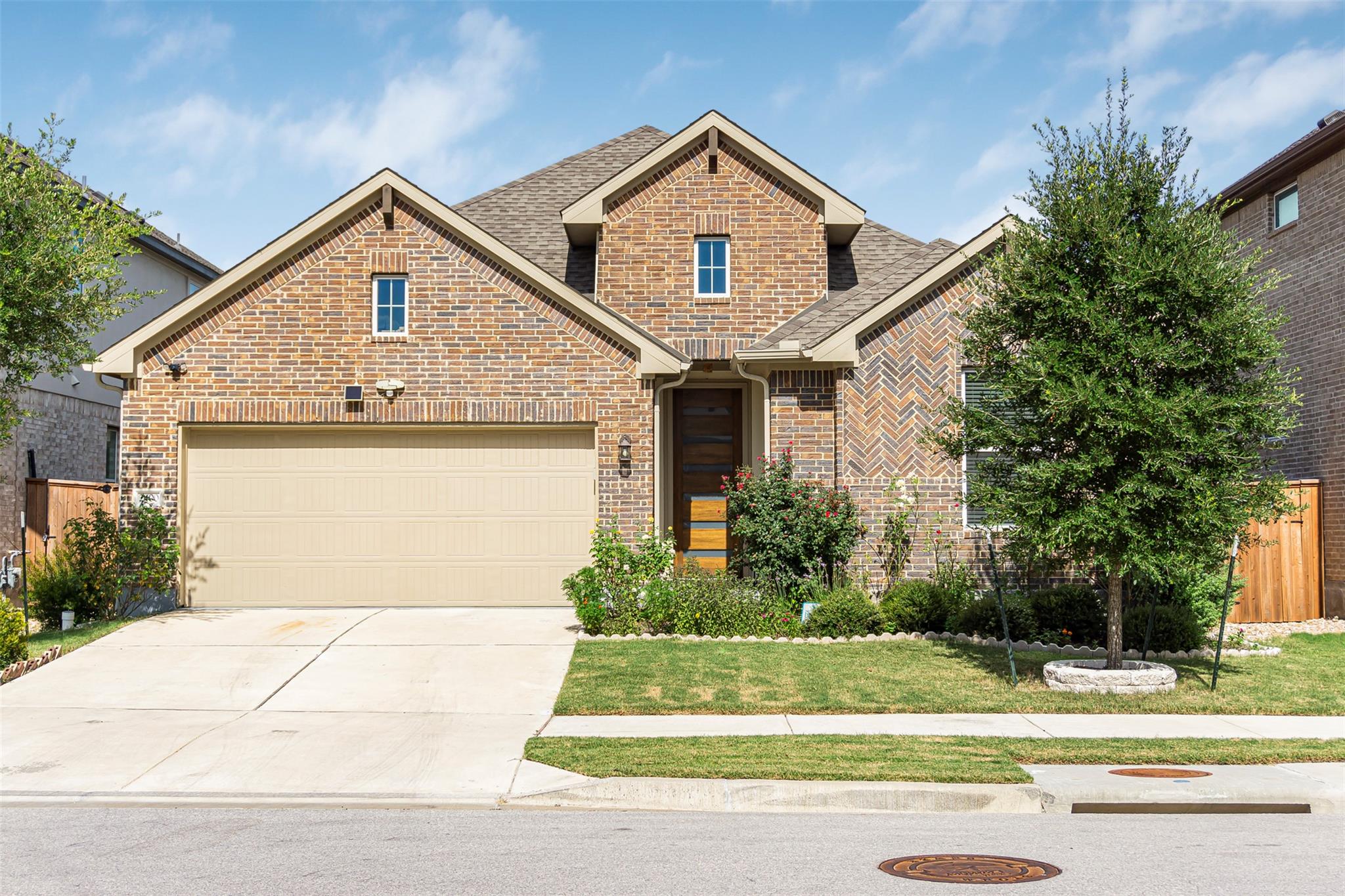 2400 Pack Iron Pass, Leander, TX 78641