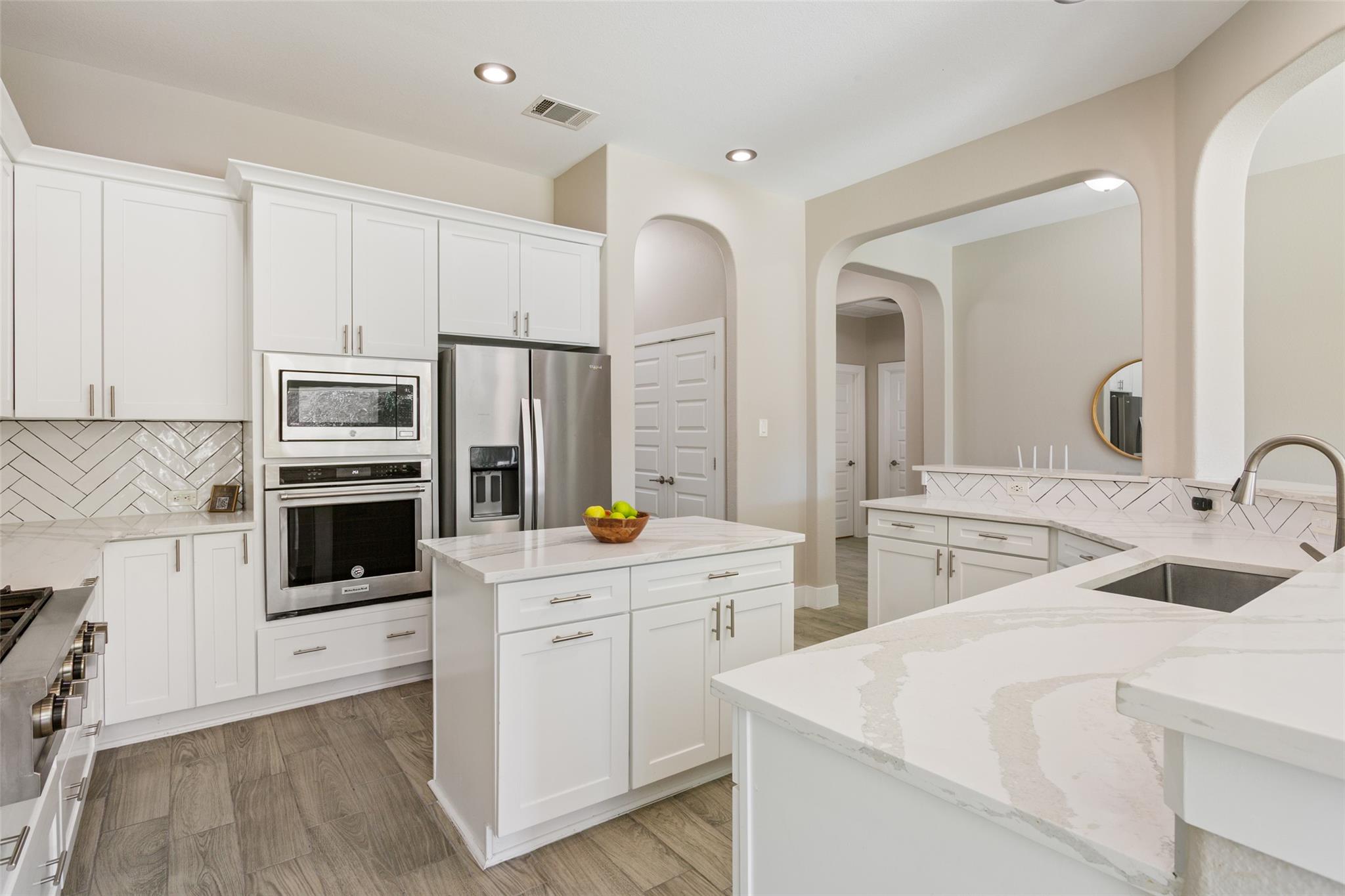 16601 Malaga Hills Dr, Round Rock, TX 78681