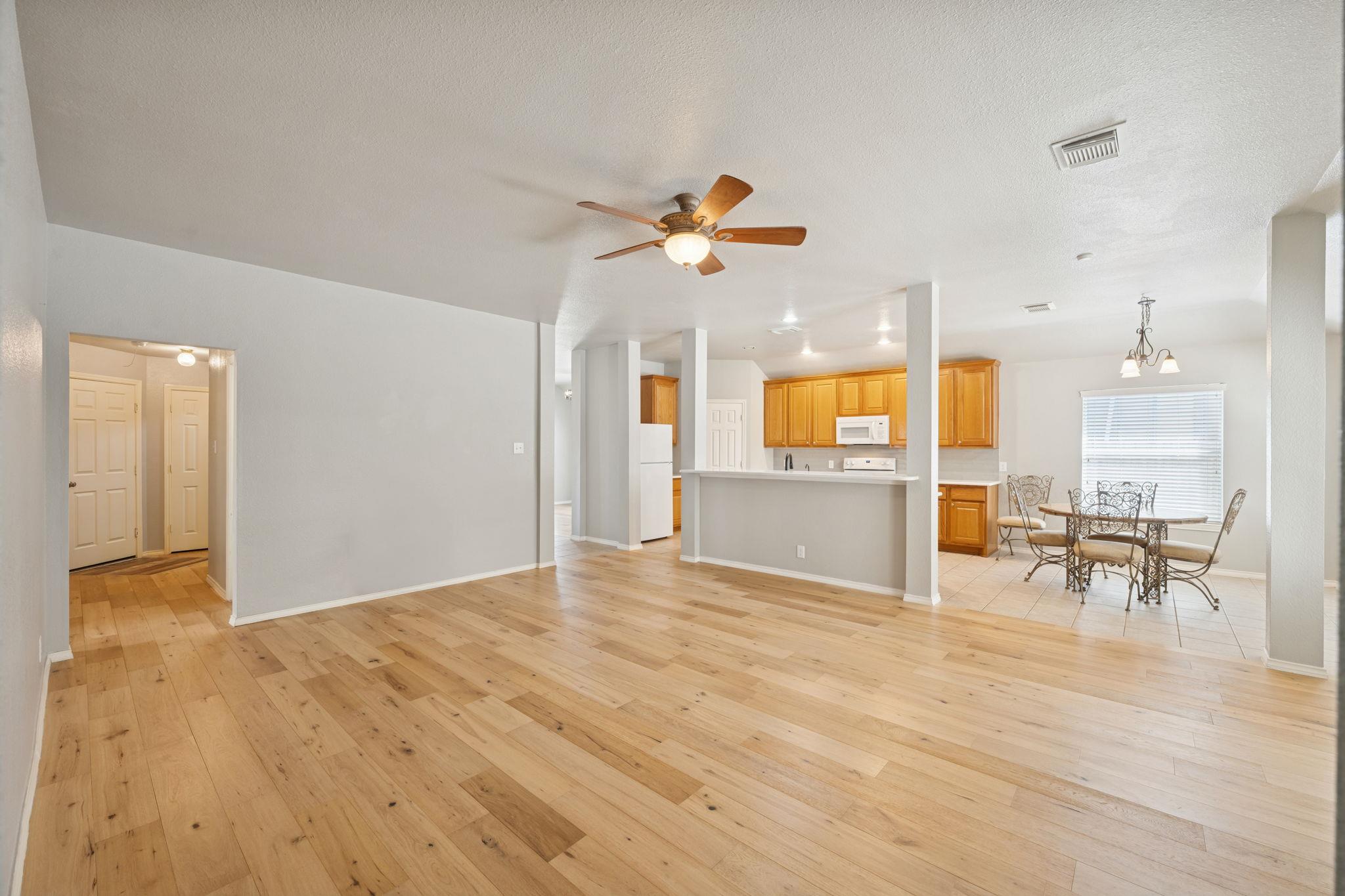 626 Rexton Ln, San Antonio, TX 78258