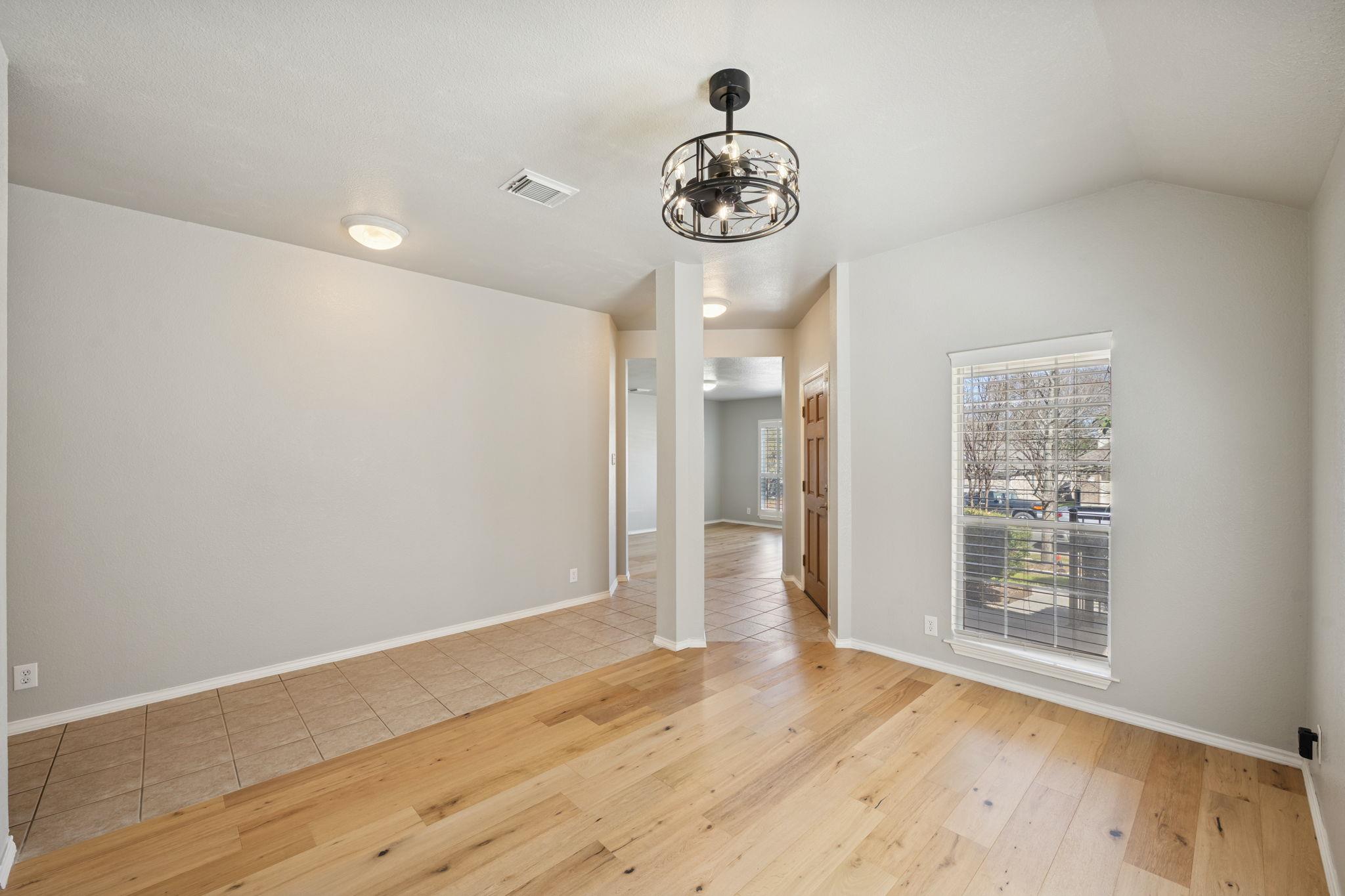 626 Rexton Ln, San Antonio, TX 78258