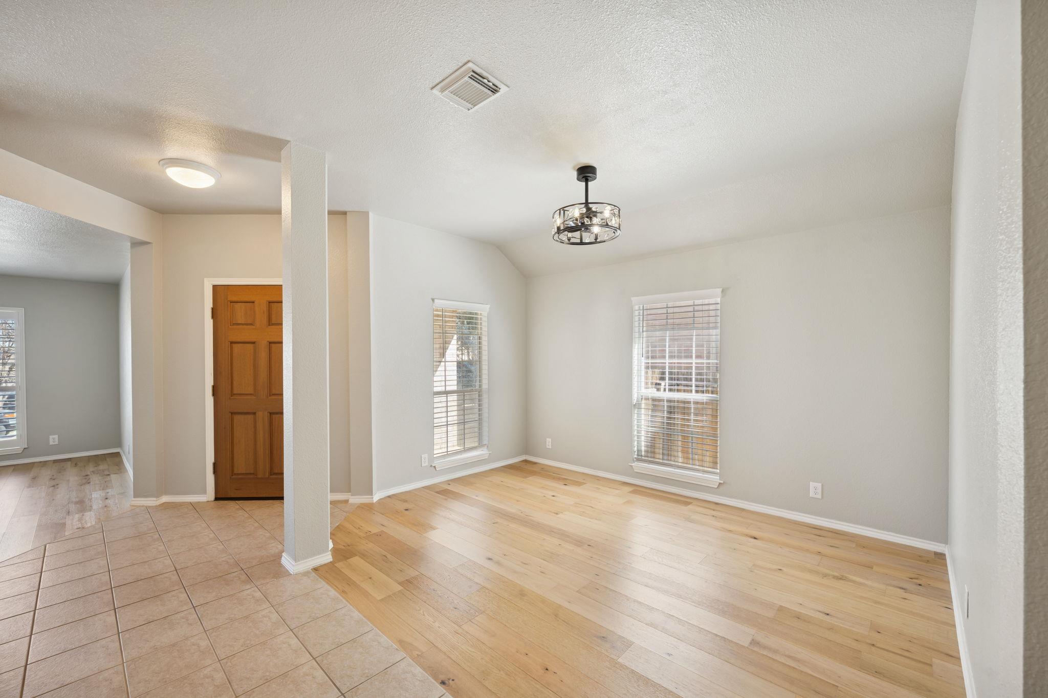 626 Rexton Ln, San Antonio, TX 78258