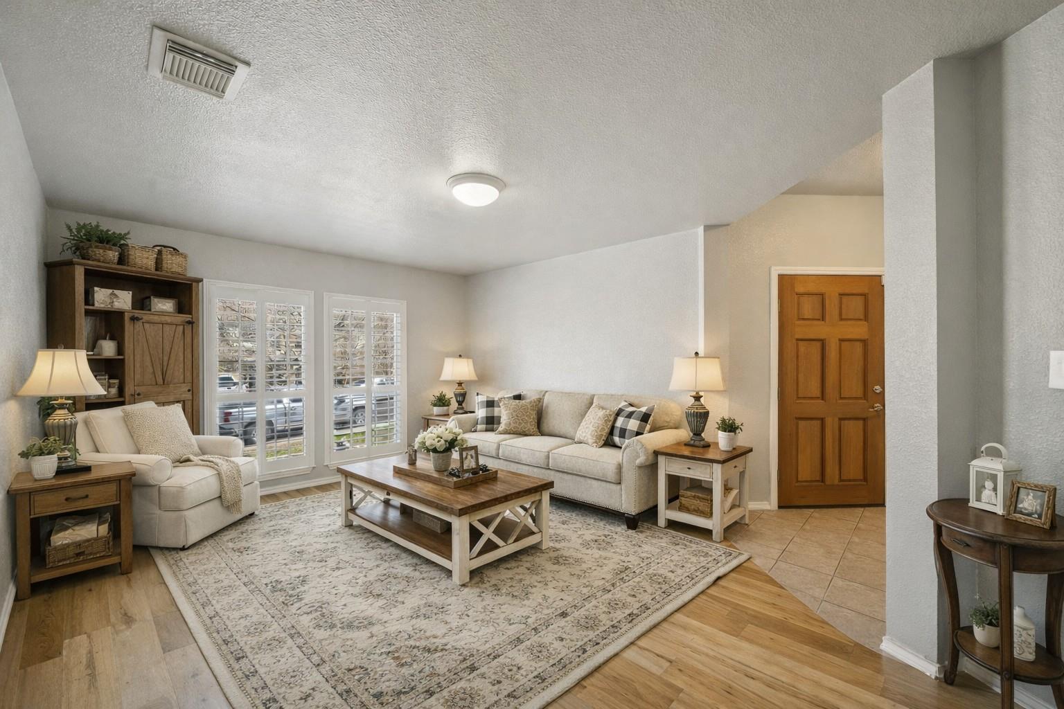 626 Rexton Ln, San Antonio, TX 78258