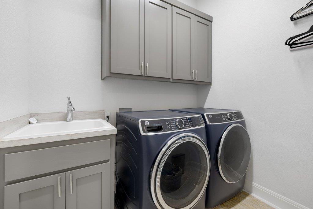 712 Sunset Vista Dr, Georgetown, TX 78628