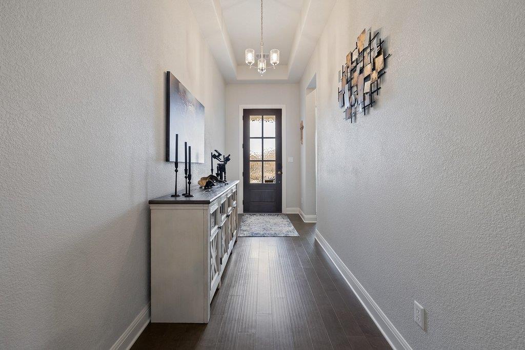 712 Sunset Vista Dr, Georgetown, TX 78628