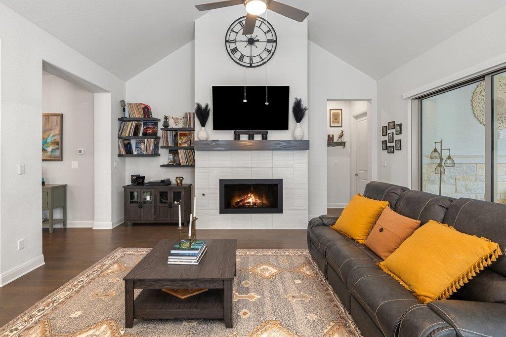 712 Sunset Vista Dr, Georgetown, TX 78628