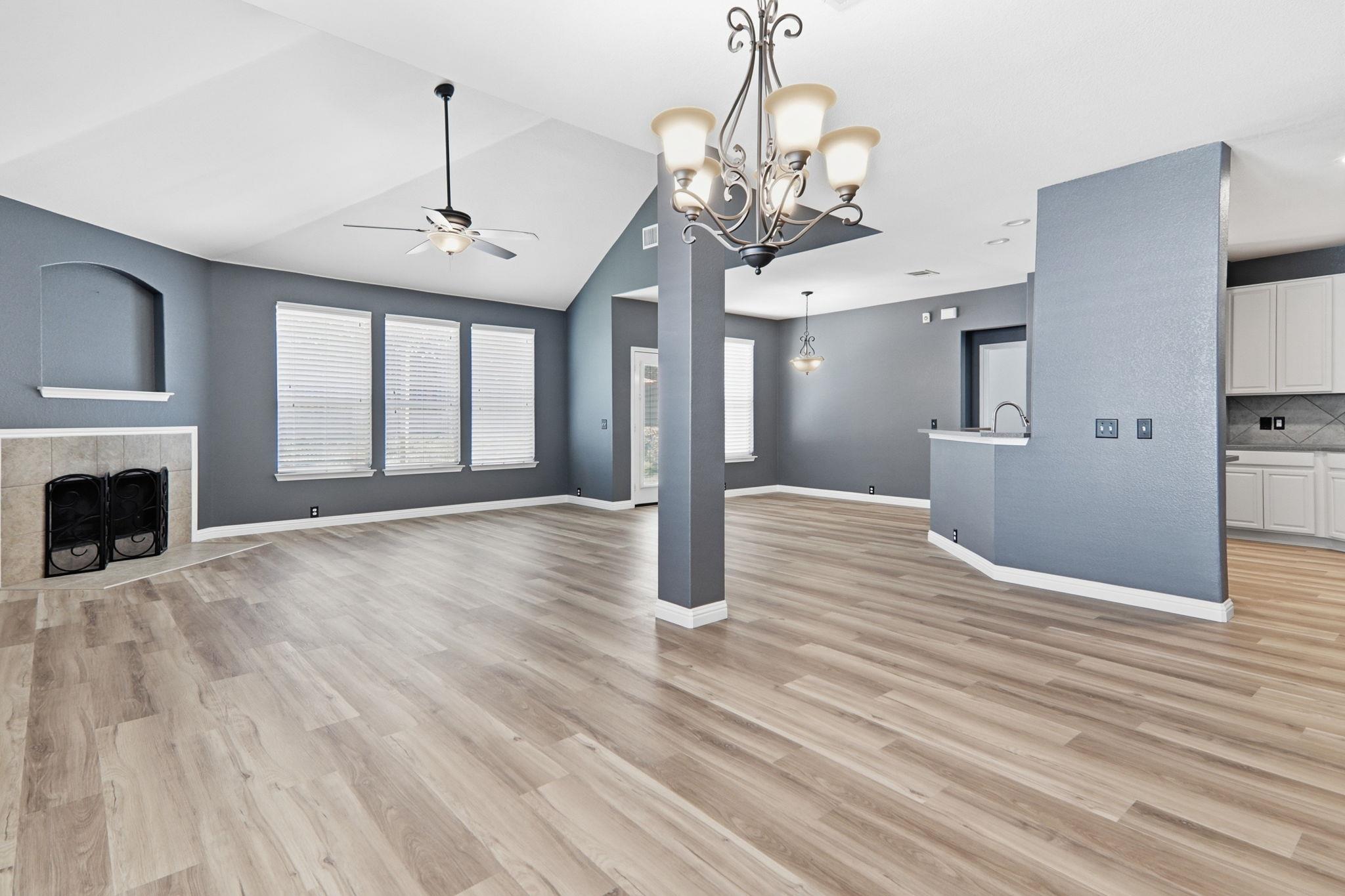 2157 Paradise Ridge Dr, Round Rock, TX 78665