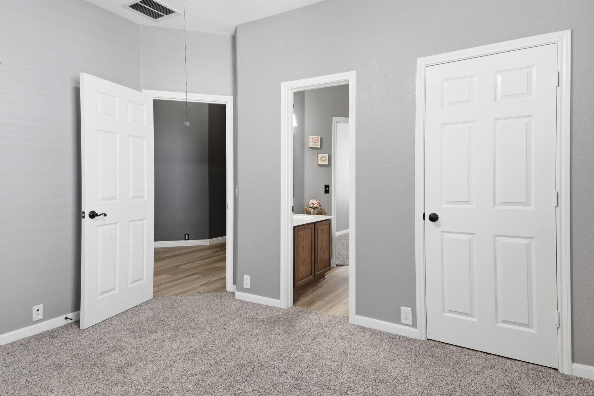 2157 Paradise Ridge Dr, Round Rock, TX 78665