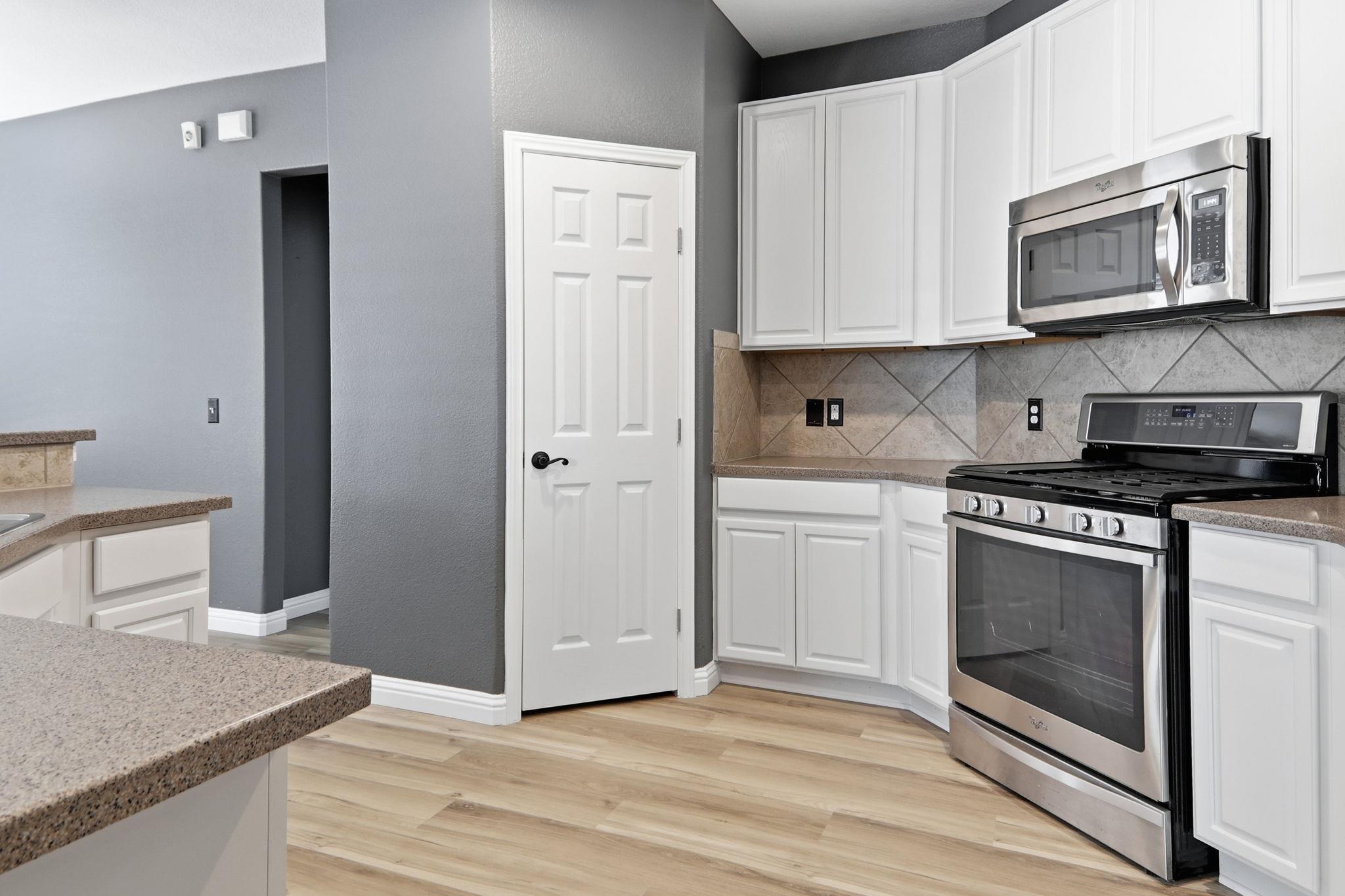 2157 Paradise Ridge Dr, Round Rock, TX 78665