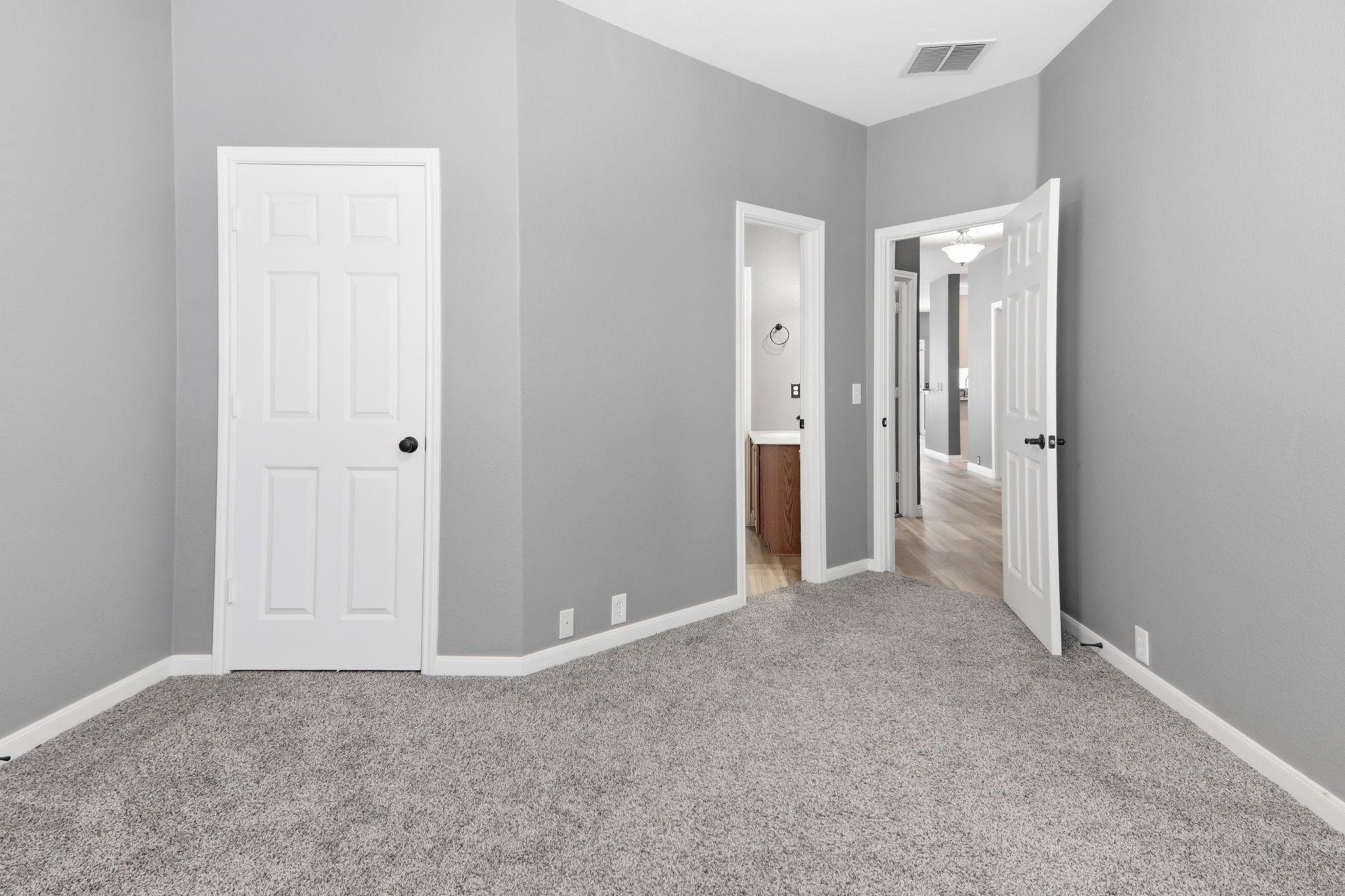 2157 Paradise Ridge Dr, Round Rock, TX 78665