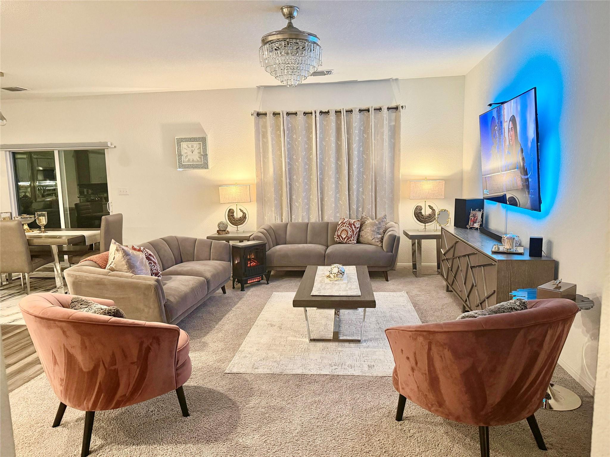 205 Waterbuck Loop, Hutto, TX 78634