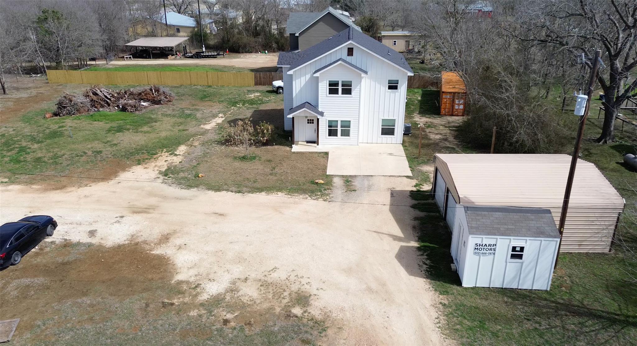 113 S. Lockhart St, Paige, TX 78659