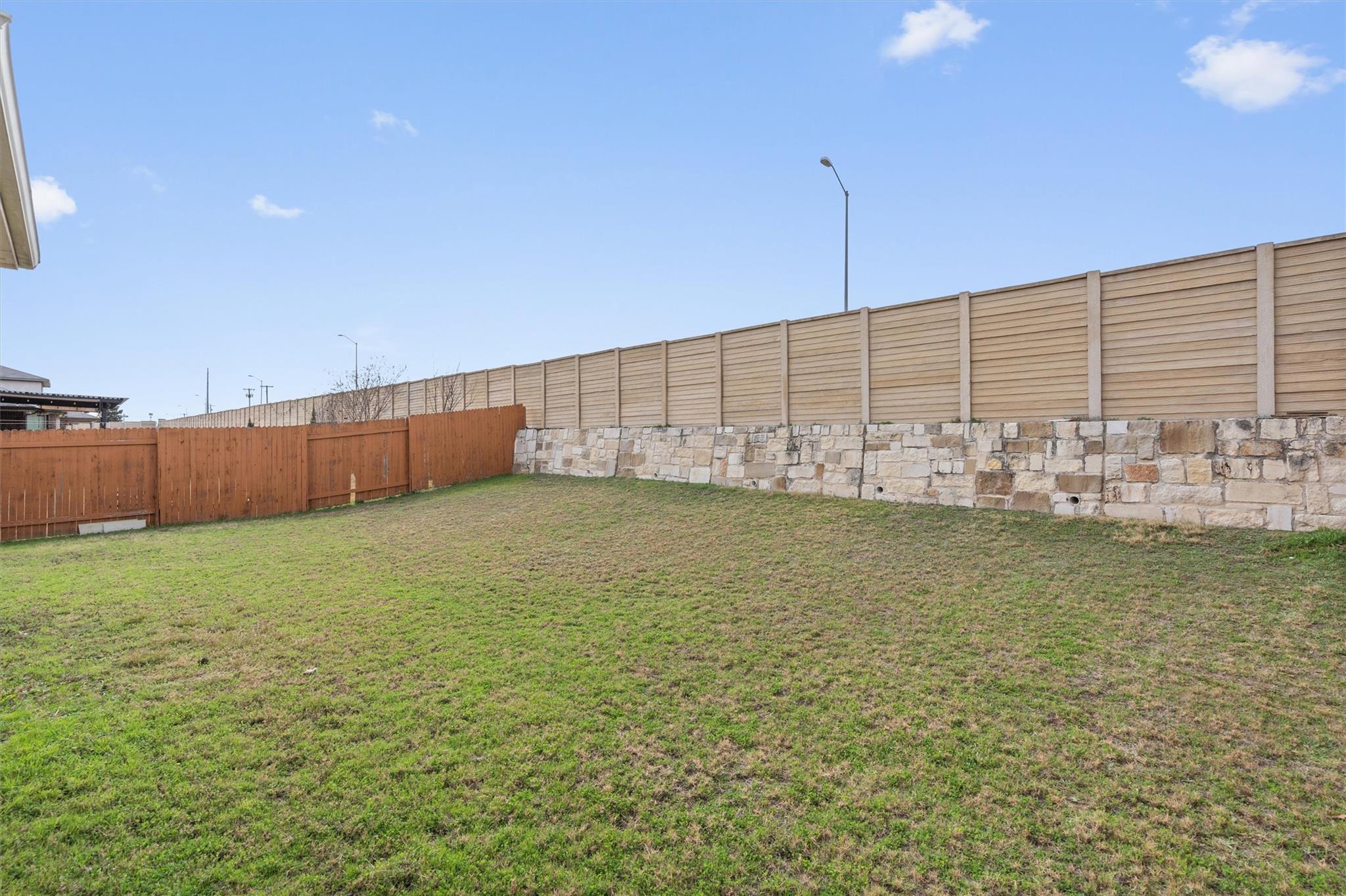 2124 Hat Bender Loop, Round Rock, TX 78664