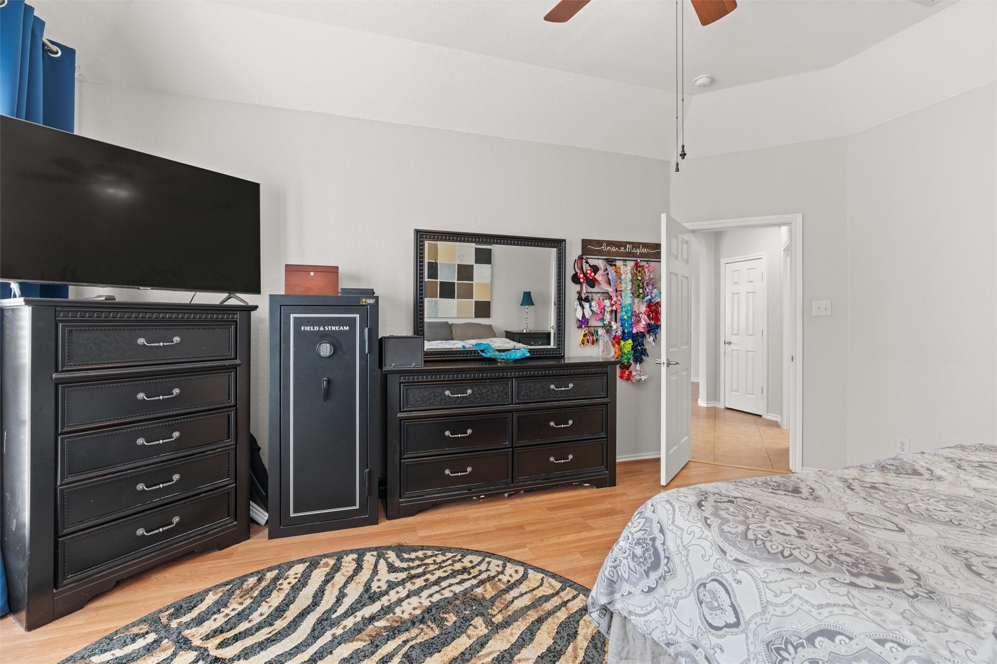 400 Red Hawk Dr, Leander, TX 78641