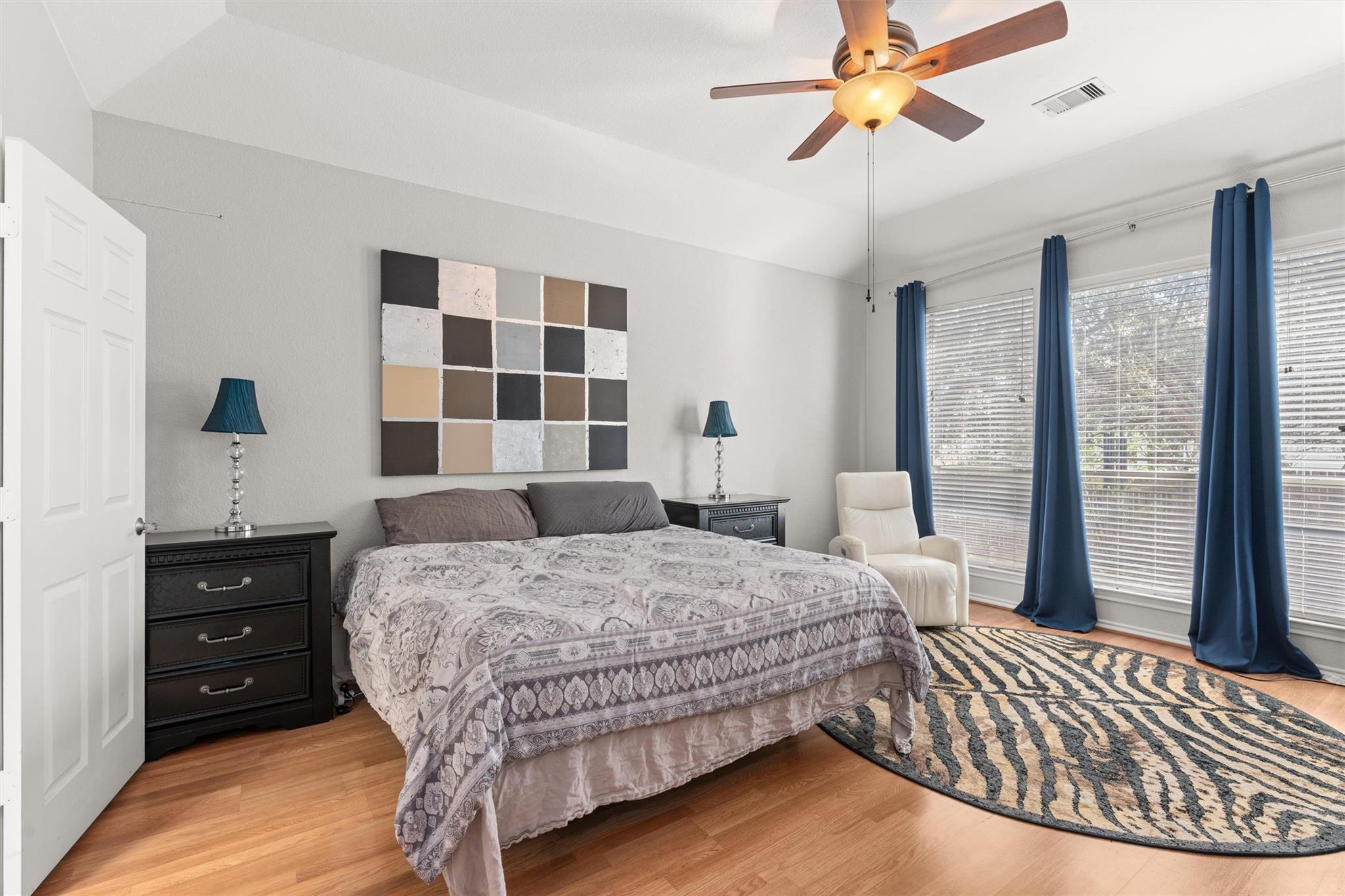 400 Red Hawk Dr, Leander, TX 78641