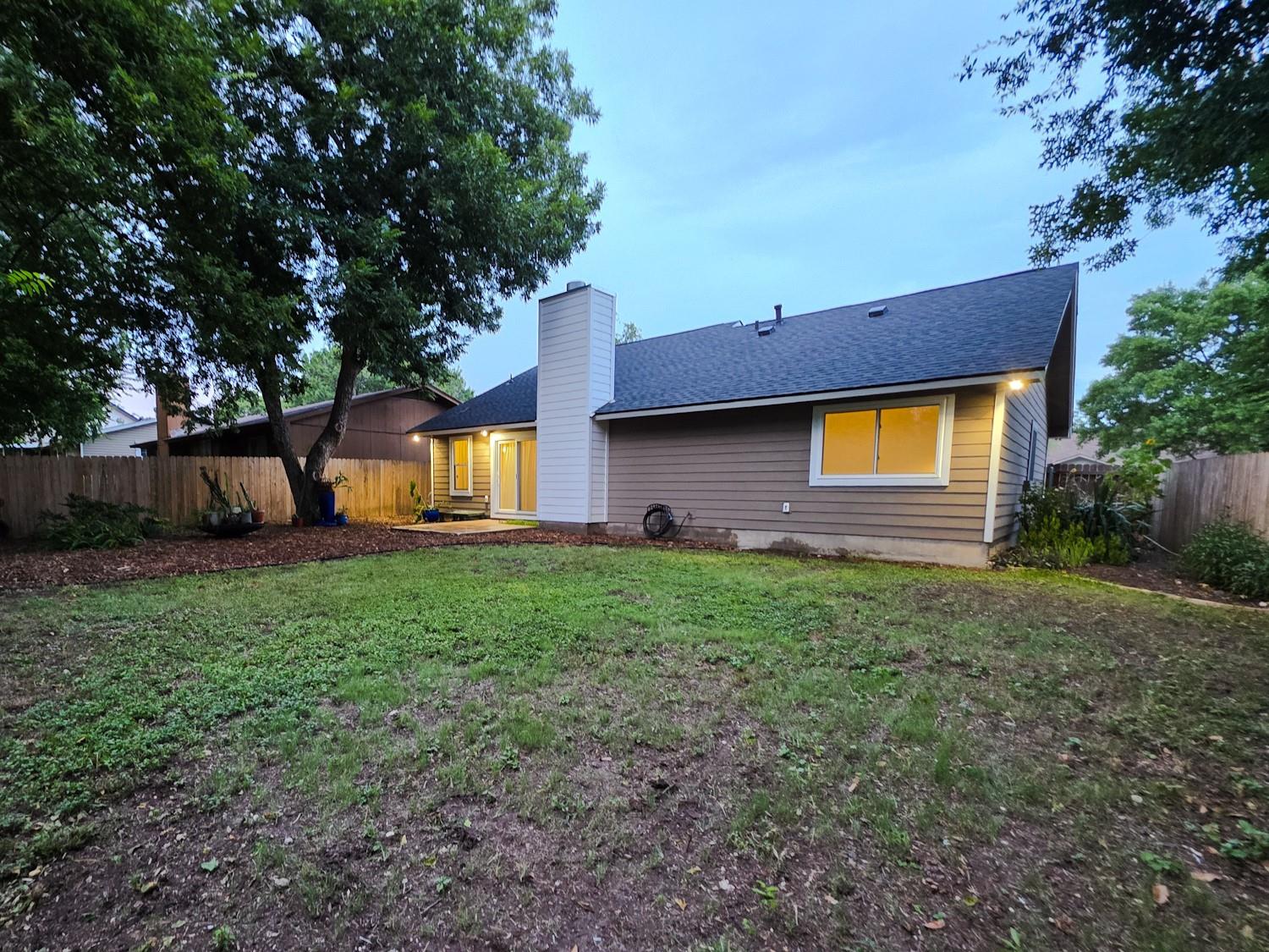 509 Blackberry Dr, Austin, TX 78745