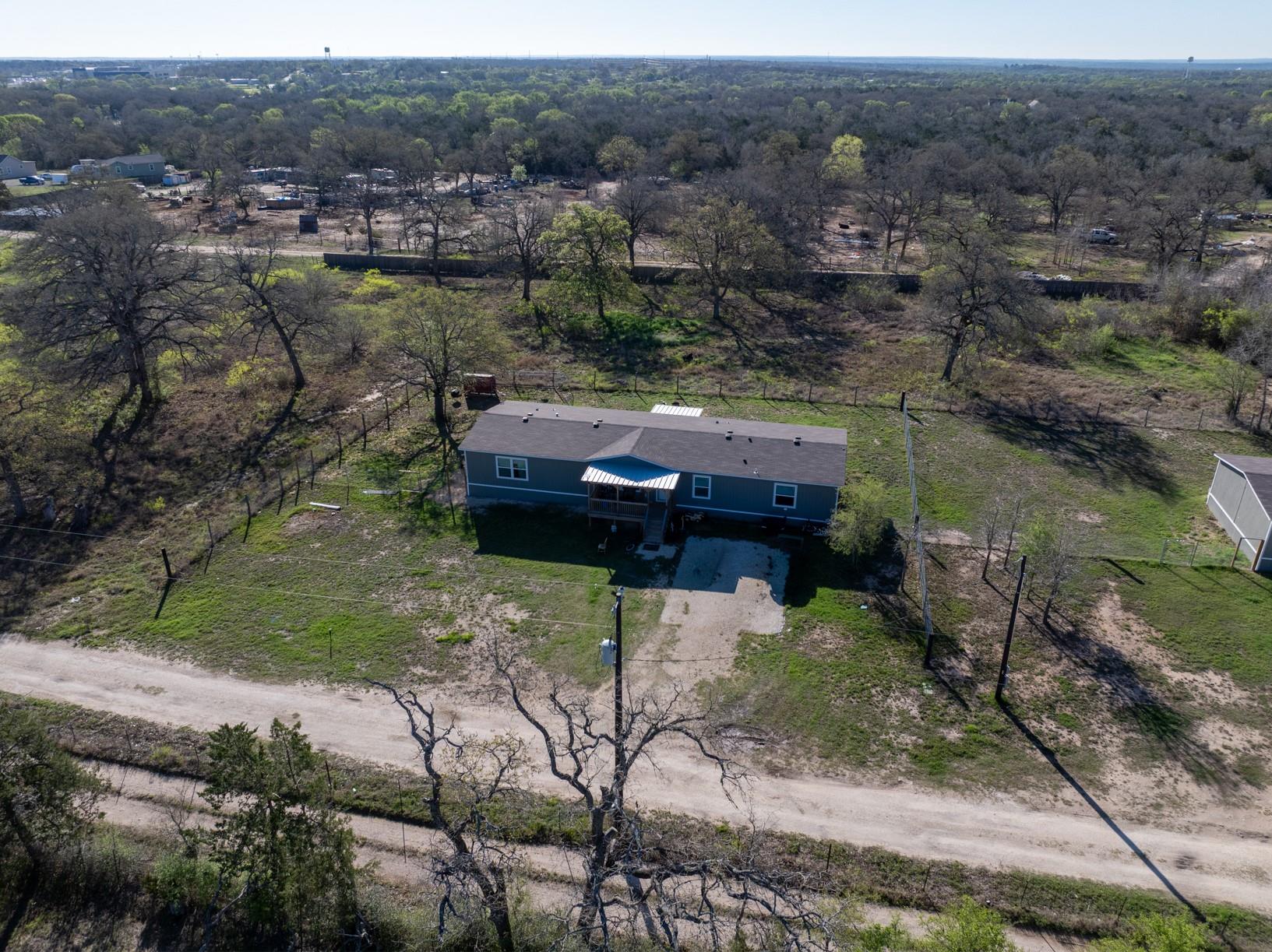 194 Williams Ln # A & C, Cedar Creek, TX 78612