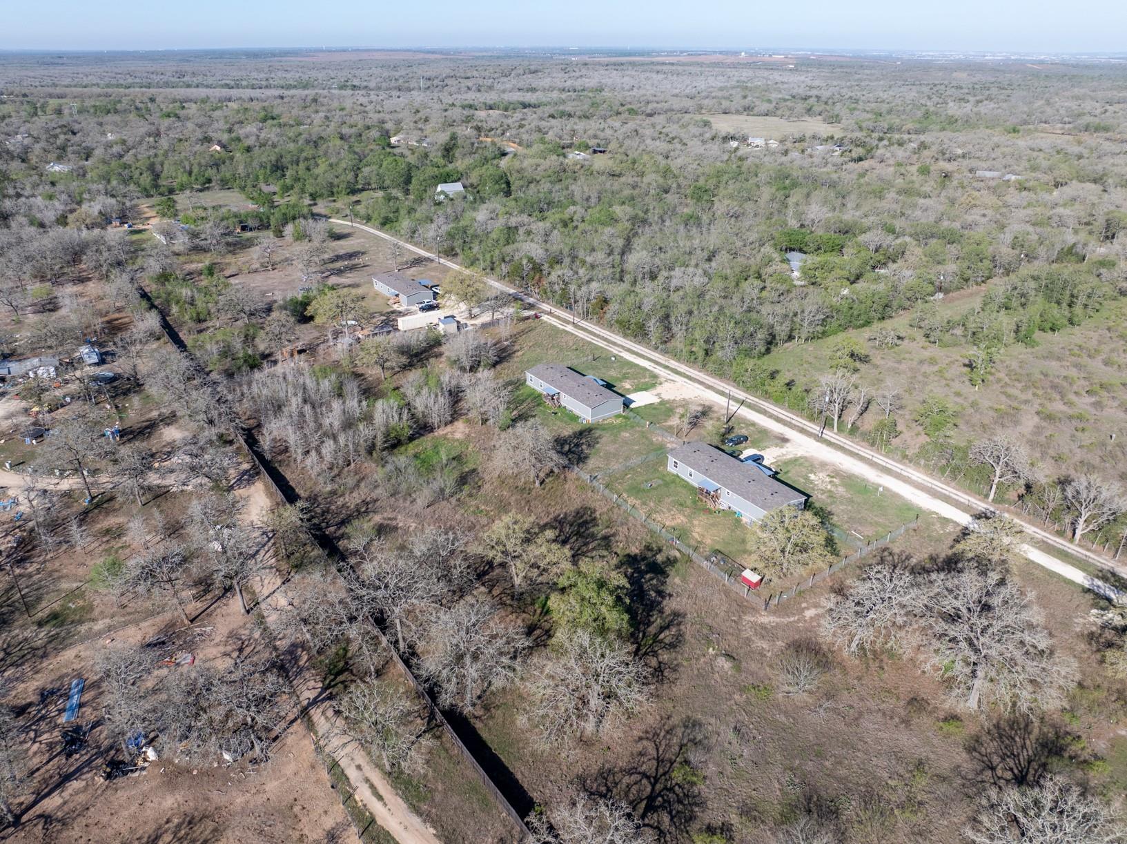 194 Williams Ln # A & C, Cedar Creek, TX 78612